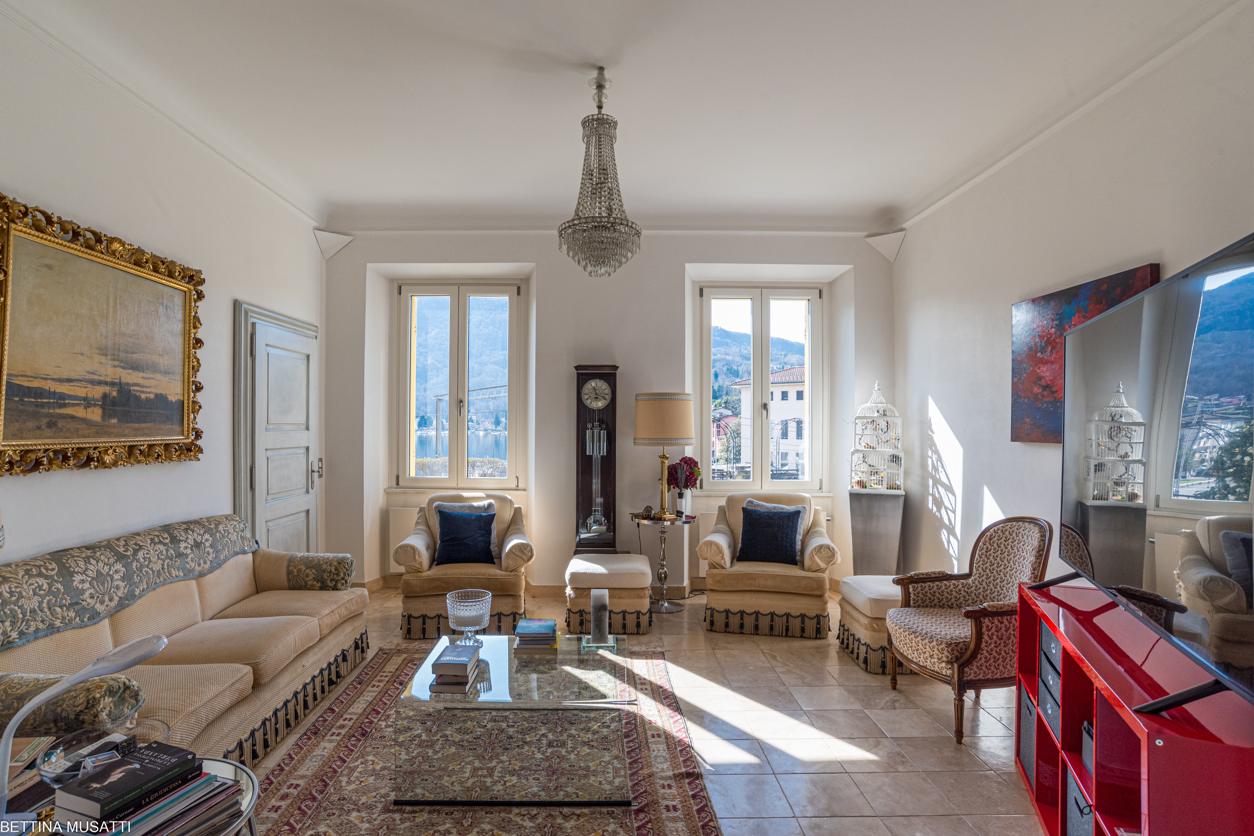 Interior view 1