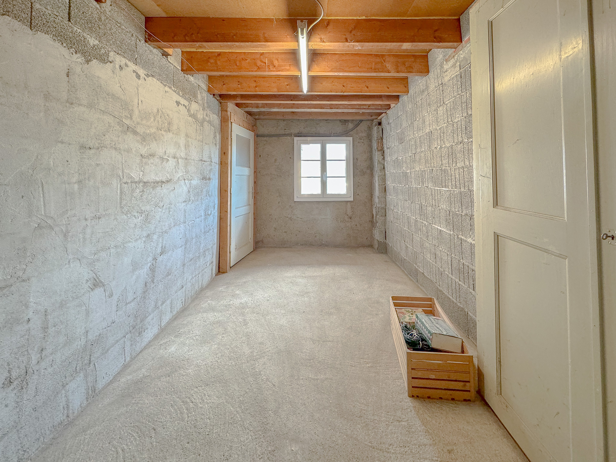 Grand galetas brut avec possibilité d'agrandissement