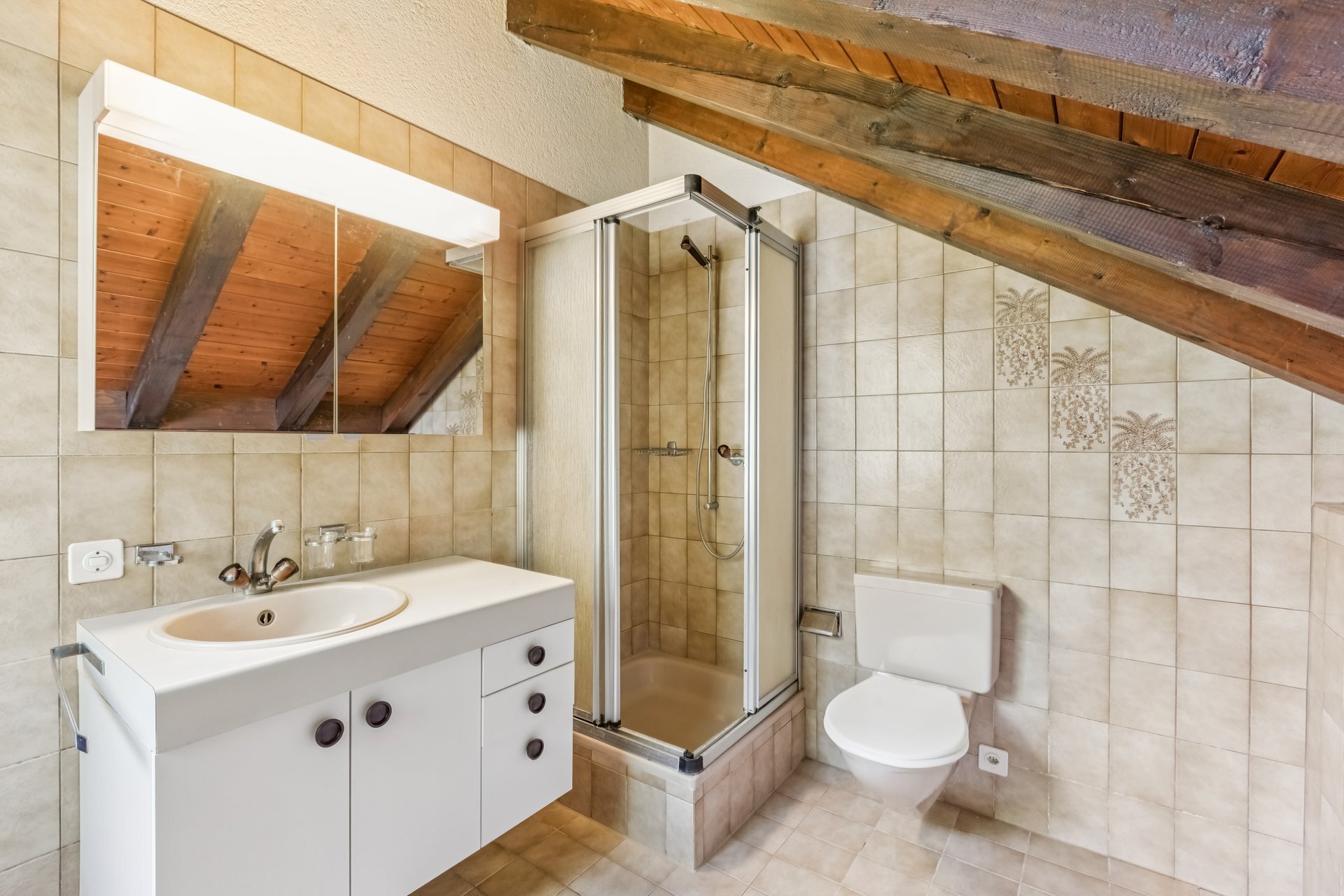 Badezimmer (1. Obergeschoss)
