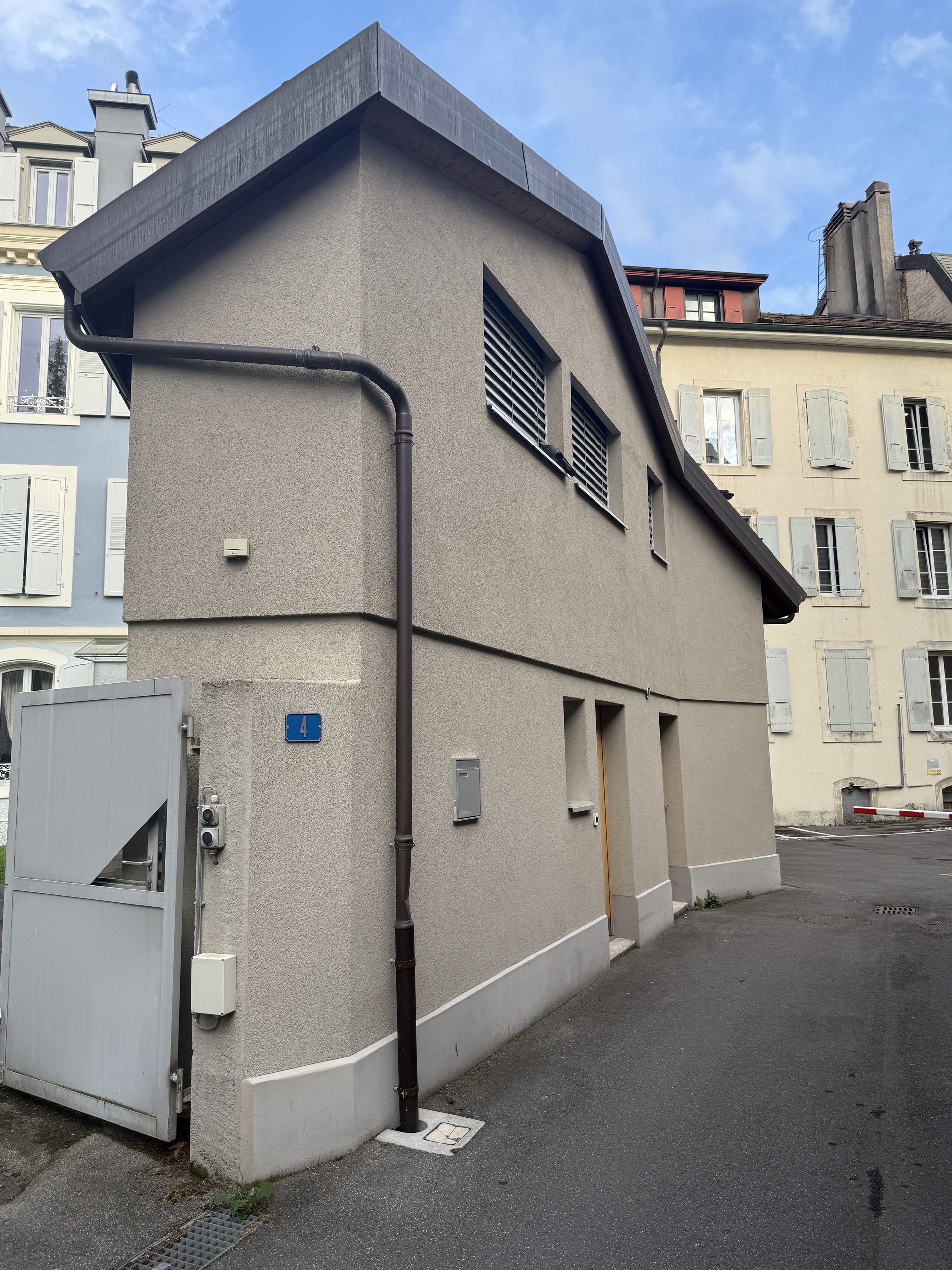 Photo 11