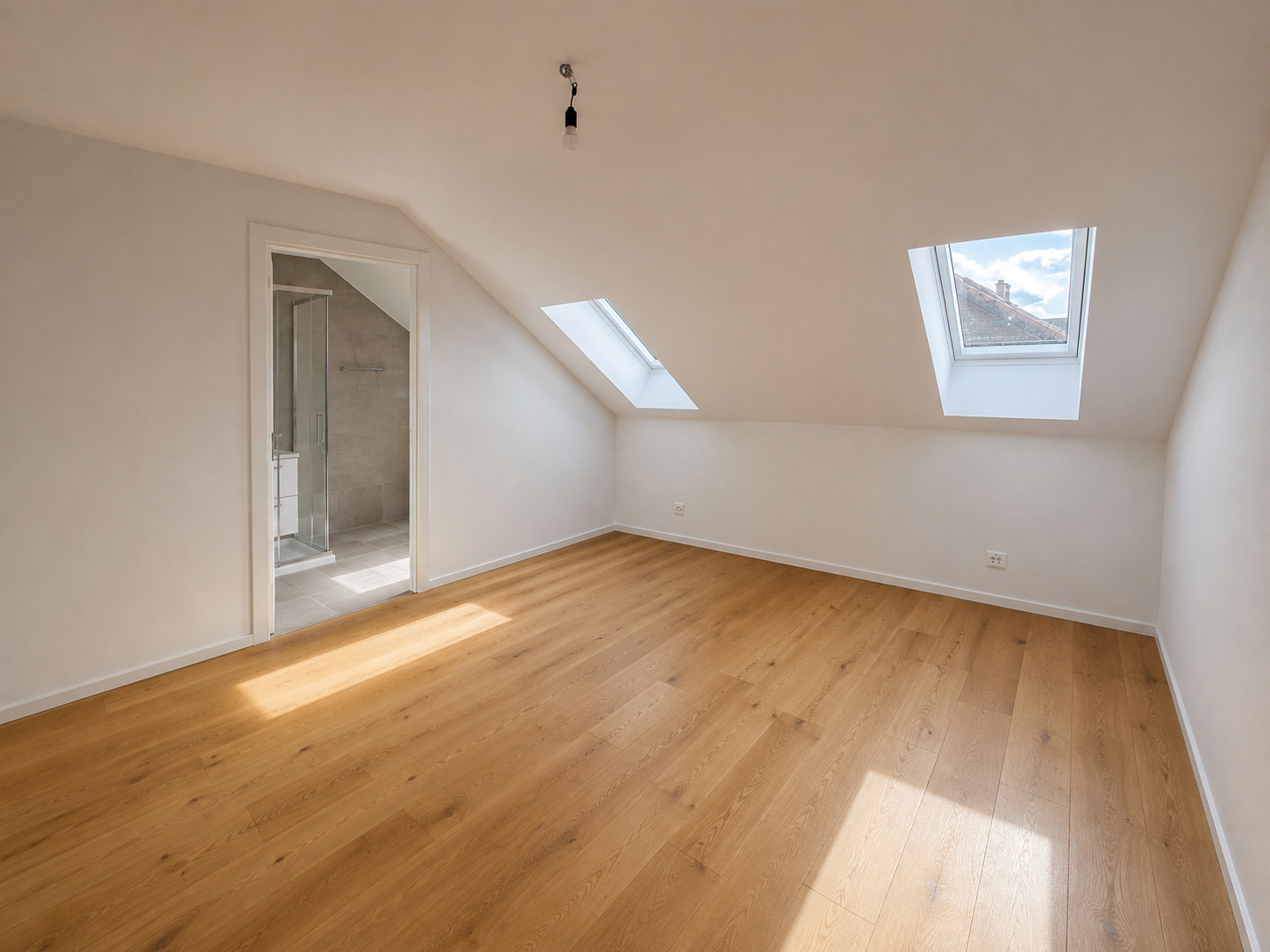 Chambre parentale avec sa salle d'eau privtive 
