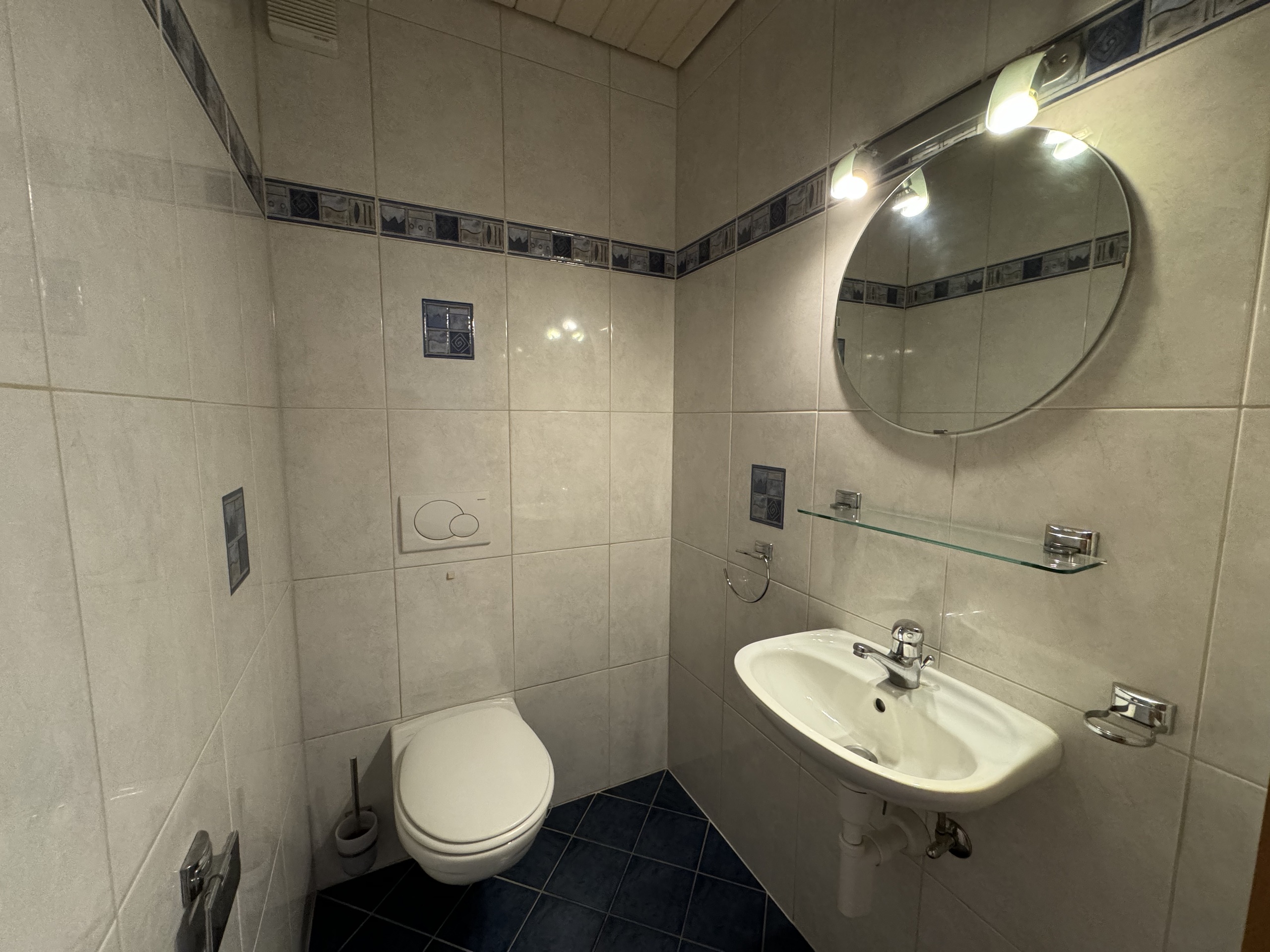 Picture 11
