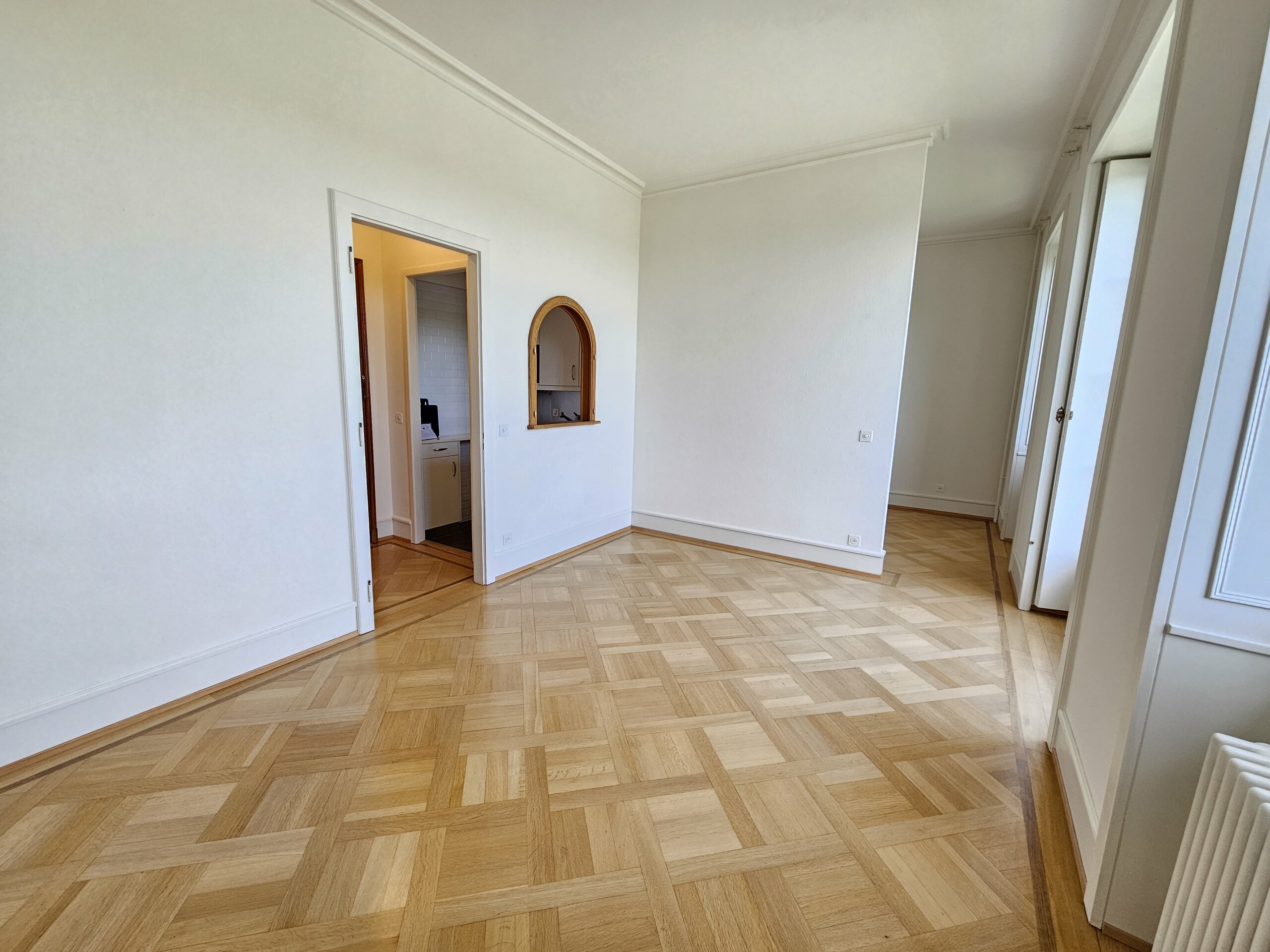 Interior view 5