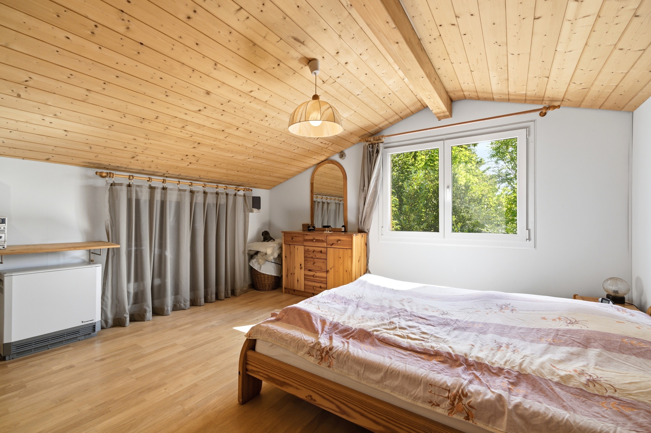 Interior view 7