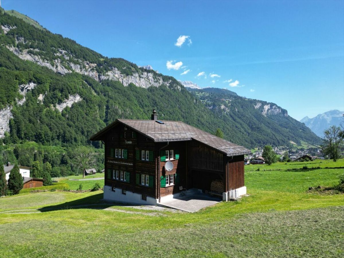 Foto 1