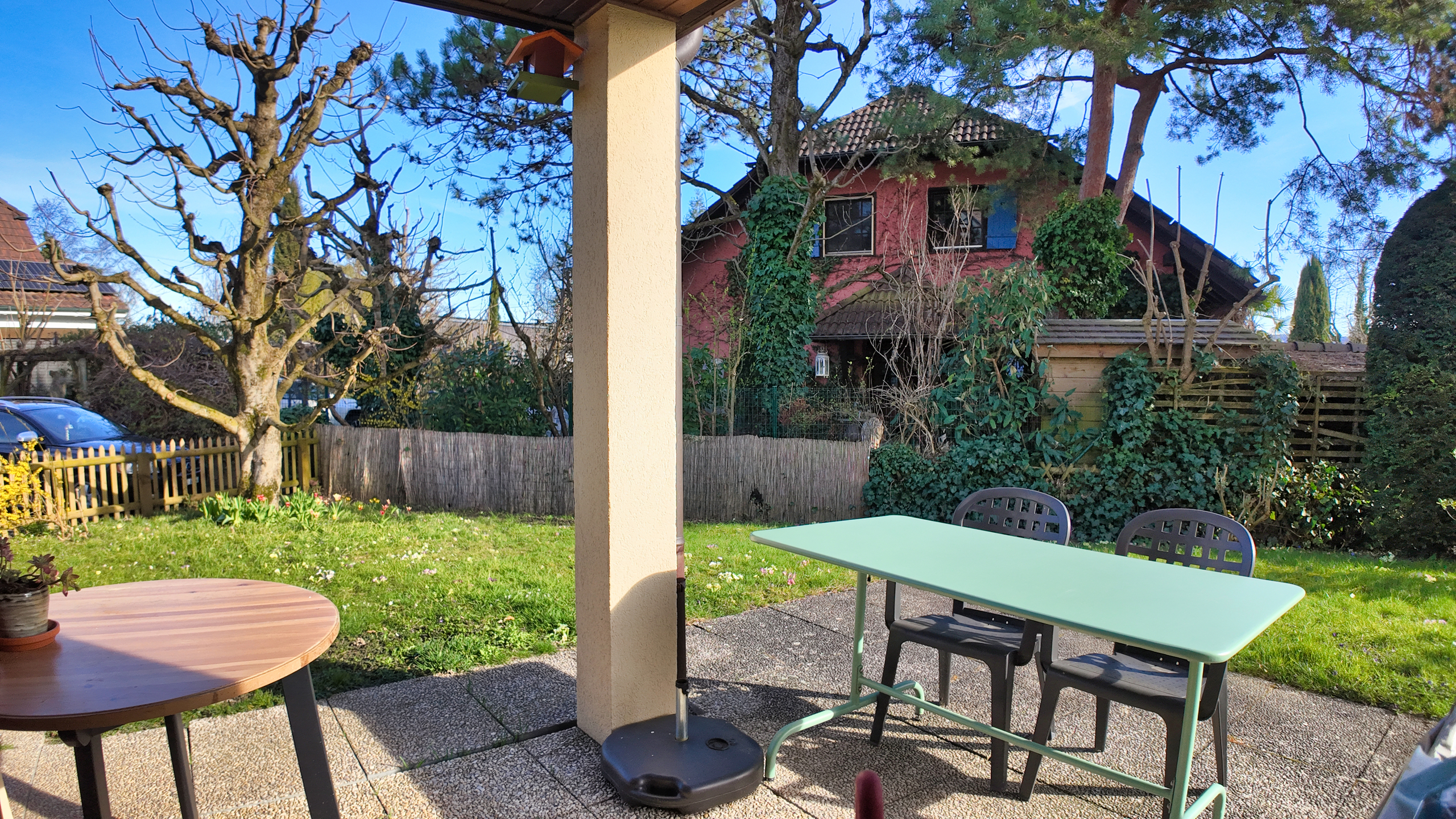 Terrasse couverte / jardin