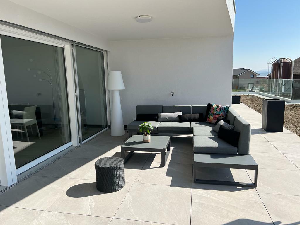 Appartement similaire aux finitions terminées