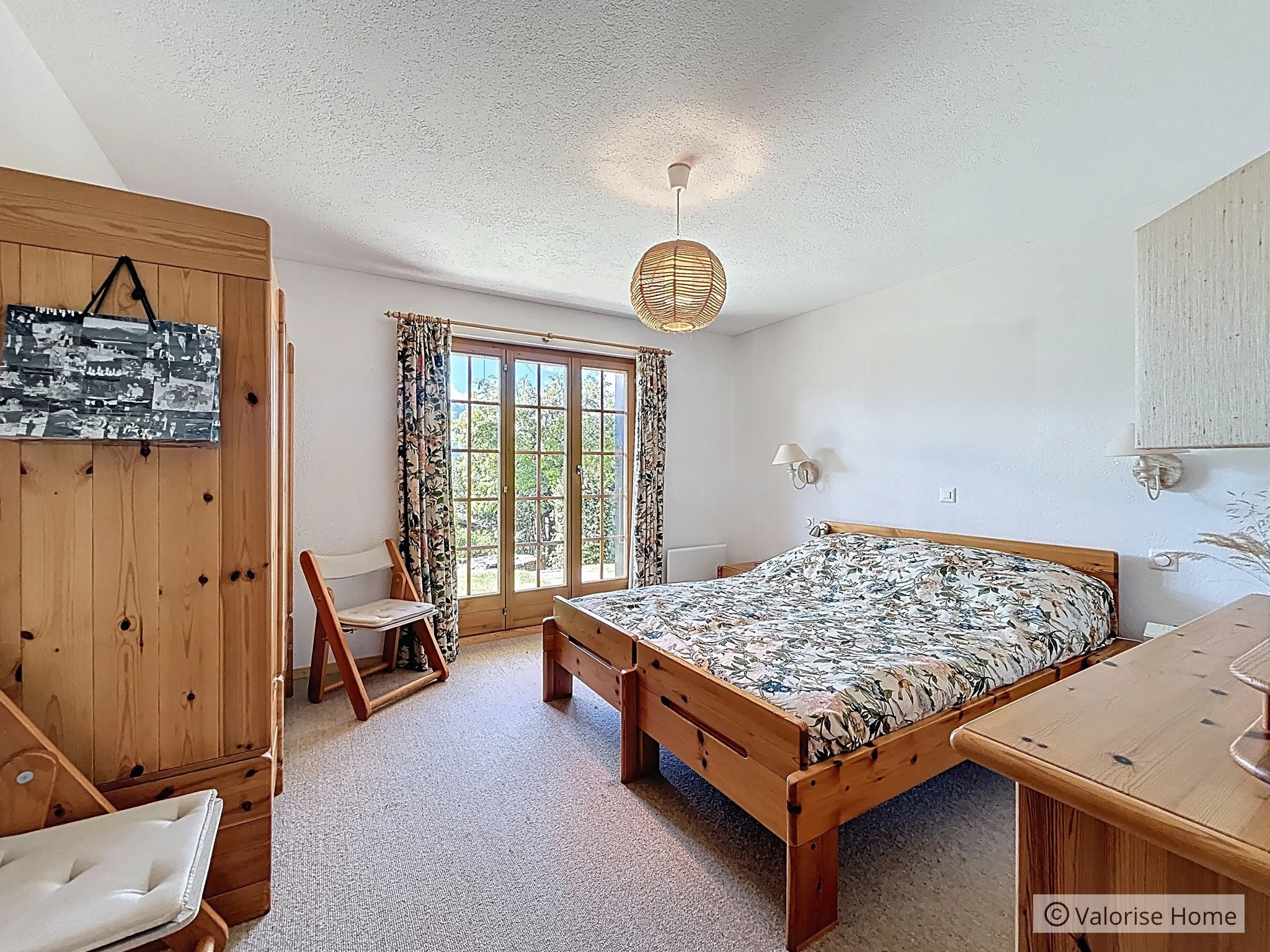 Chambre principale au rez-de-chaussée