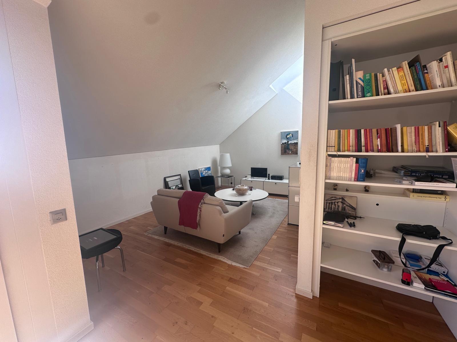 Interior view 5