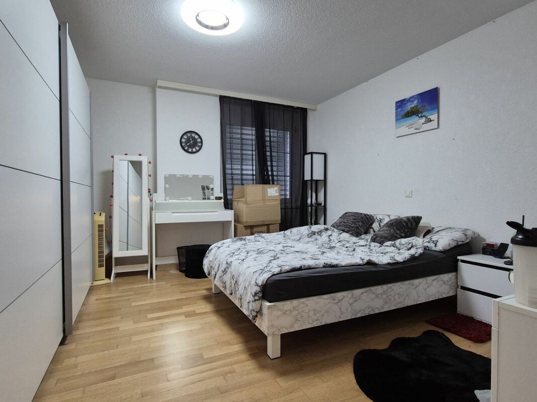 Zimmer 1 (von 3) Zimmer 1 (von 3)
