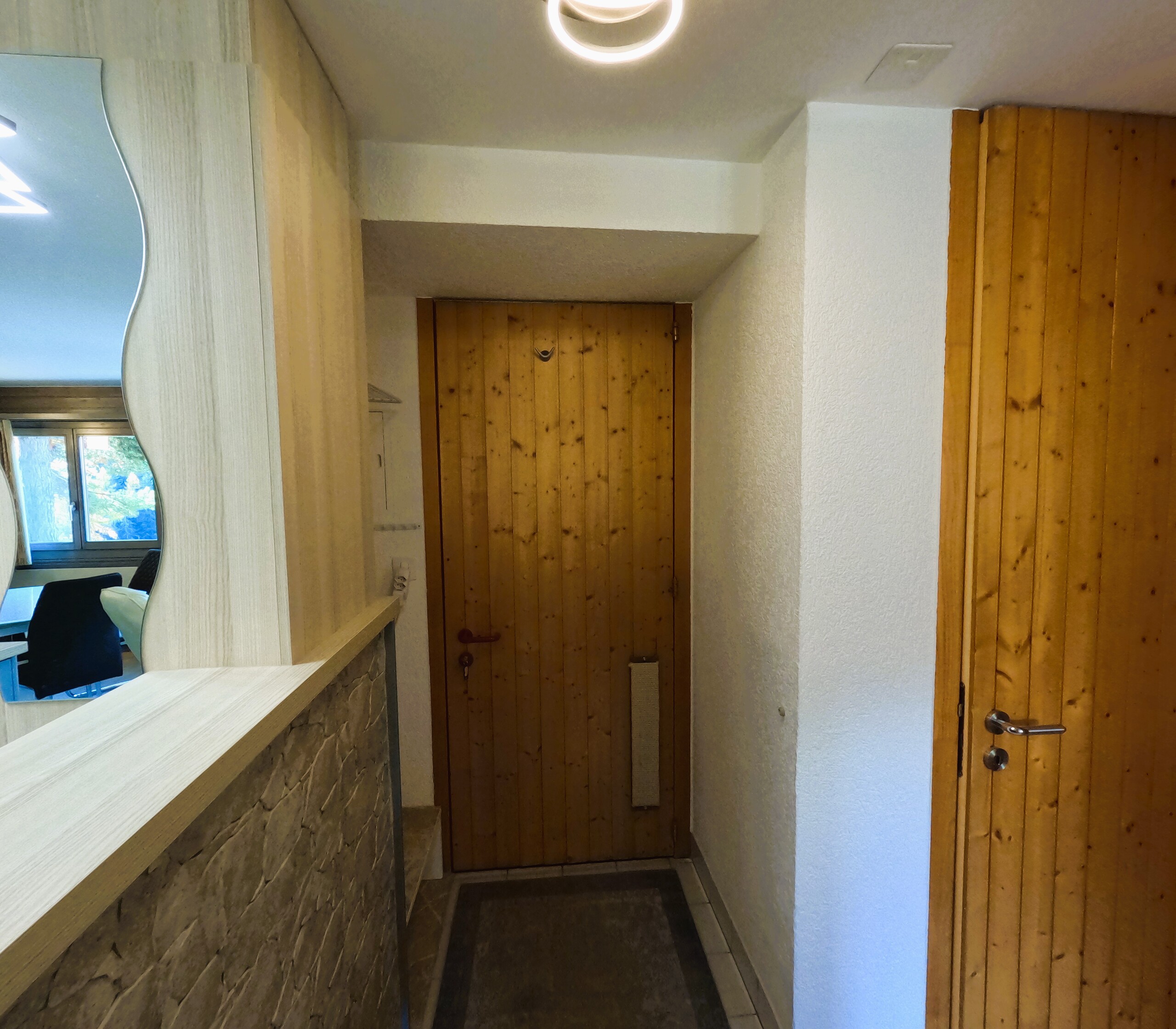 Entrée de l'appartement 