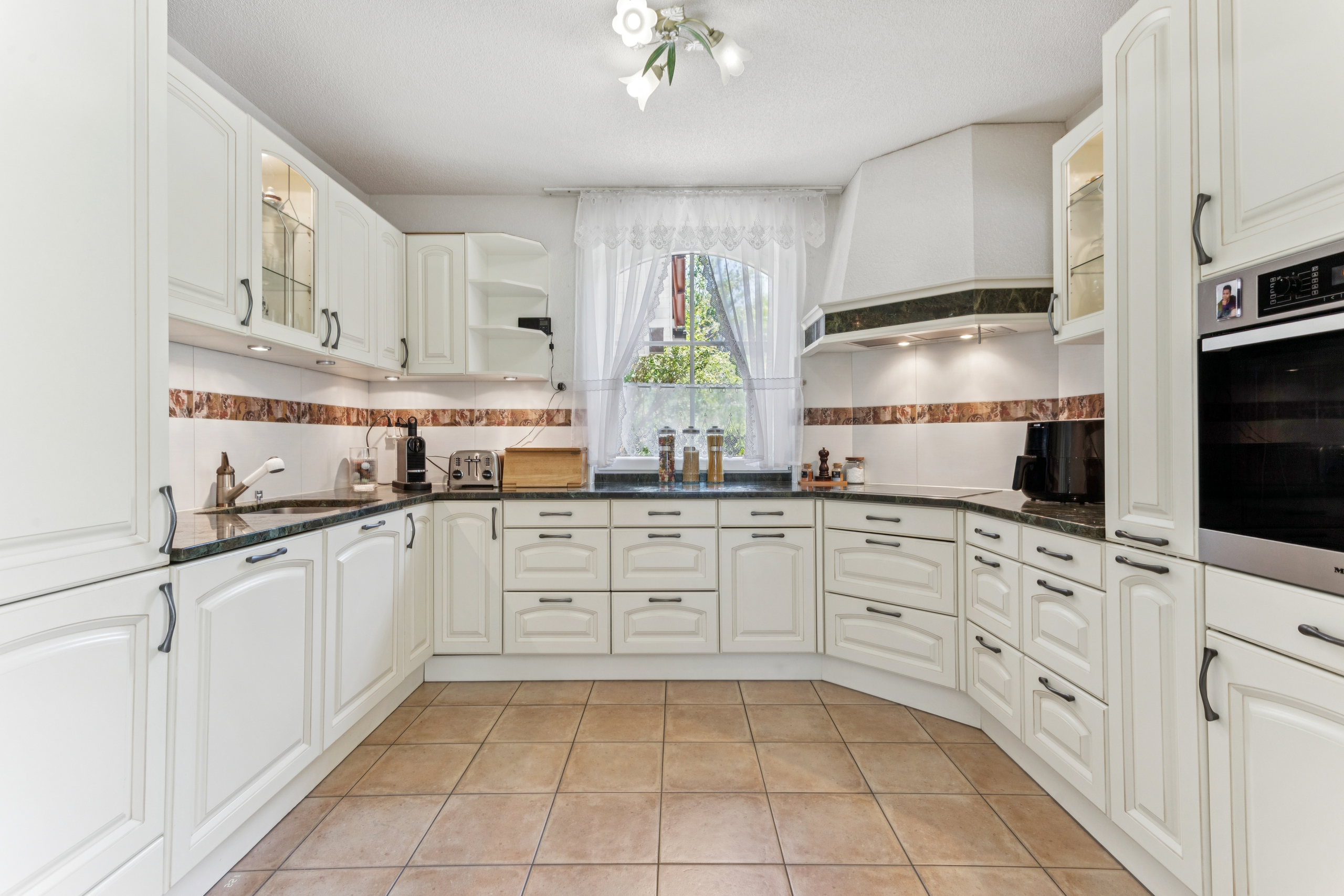 La cuisine / logement principal