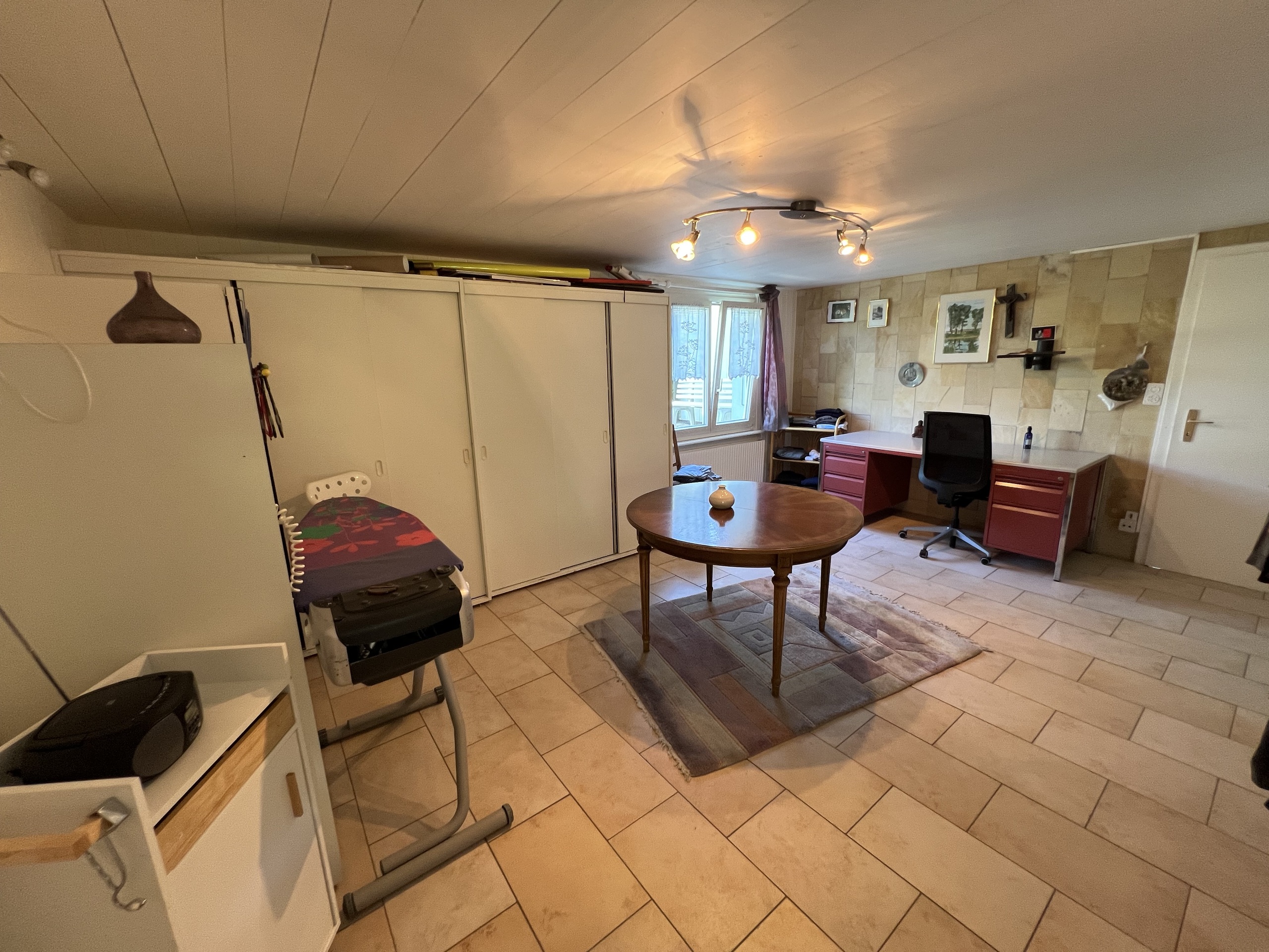 Room on ground floor can be converted into business premises Room on ground floor can be converted into business premises