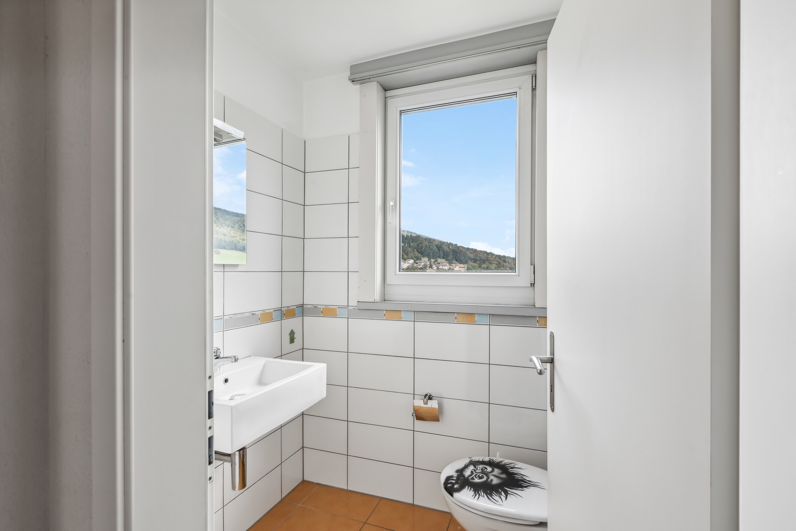 Appartement de 6.5 pièces au 1er étage Appartement de 6.5 pièces au 1er étage