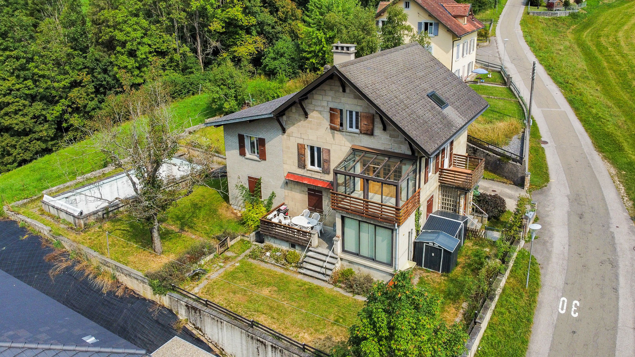 Vue aérienne de l'immeuble principal