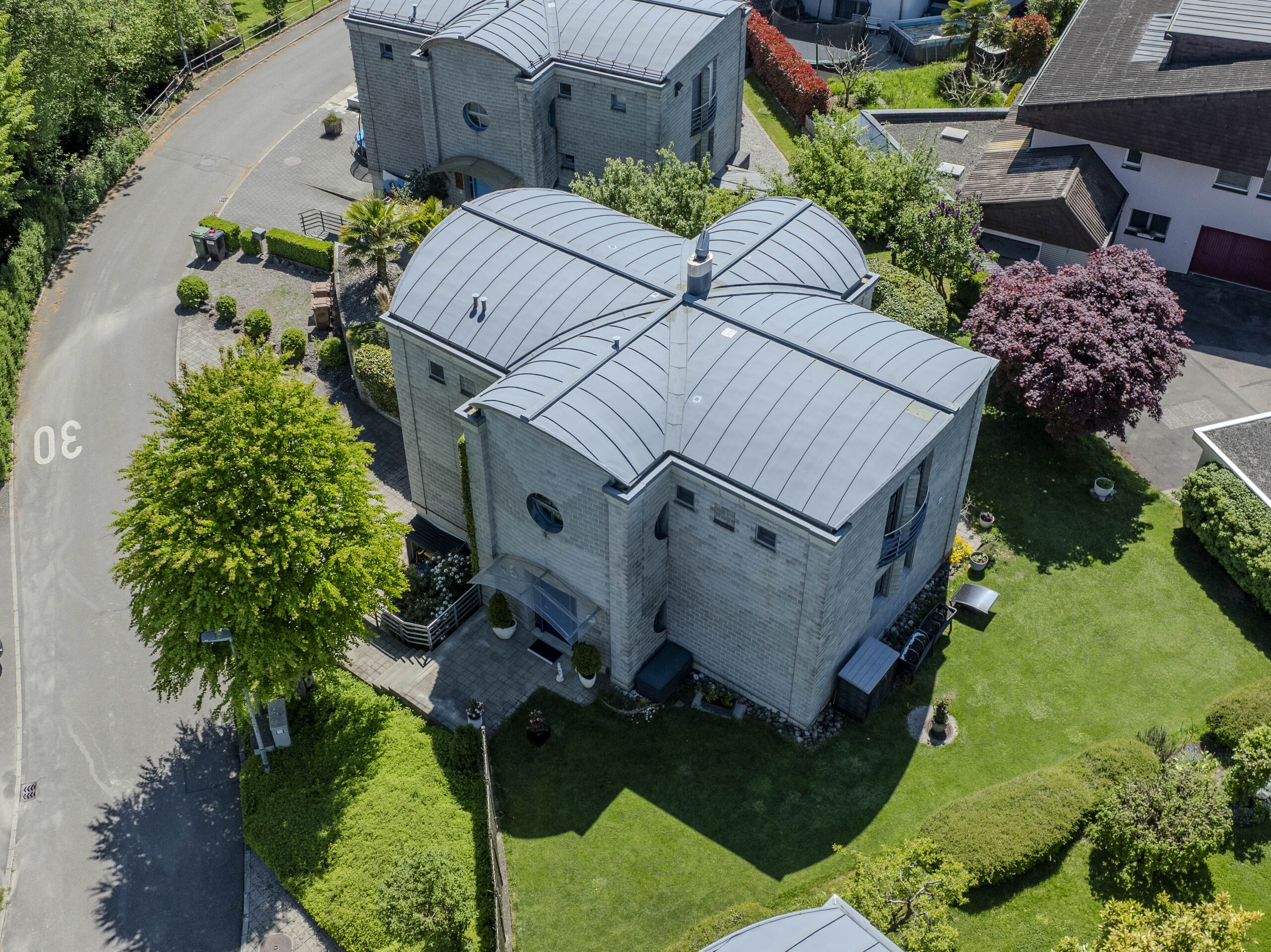 Exterior view 2