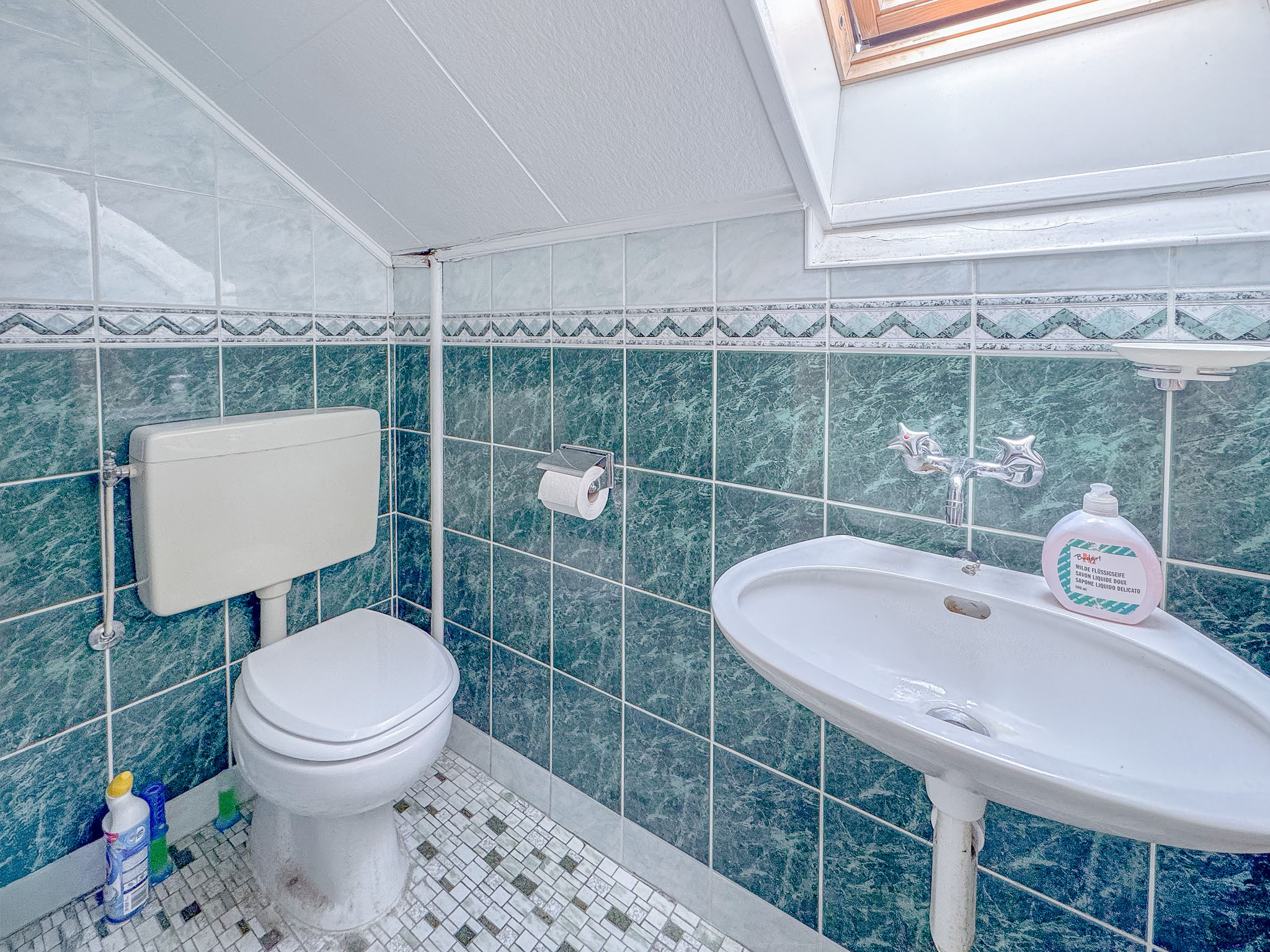 Appt loué au 2ème : WC séparé