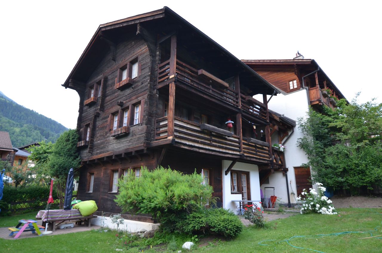 Das MFH Bina in Fiesch