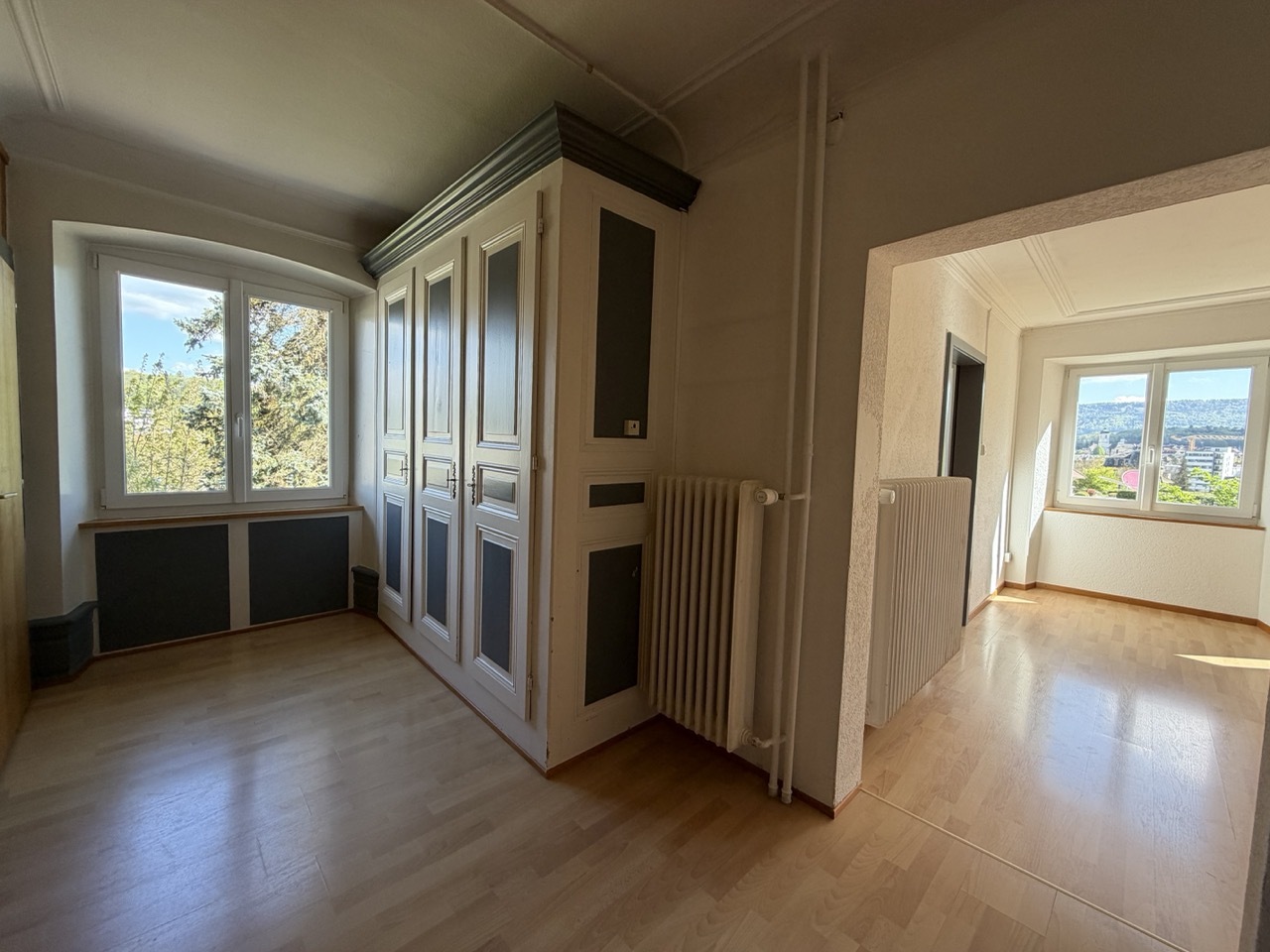 Interior view 34