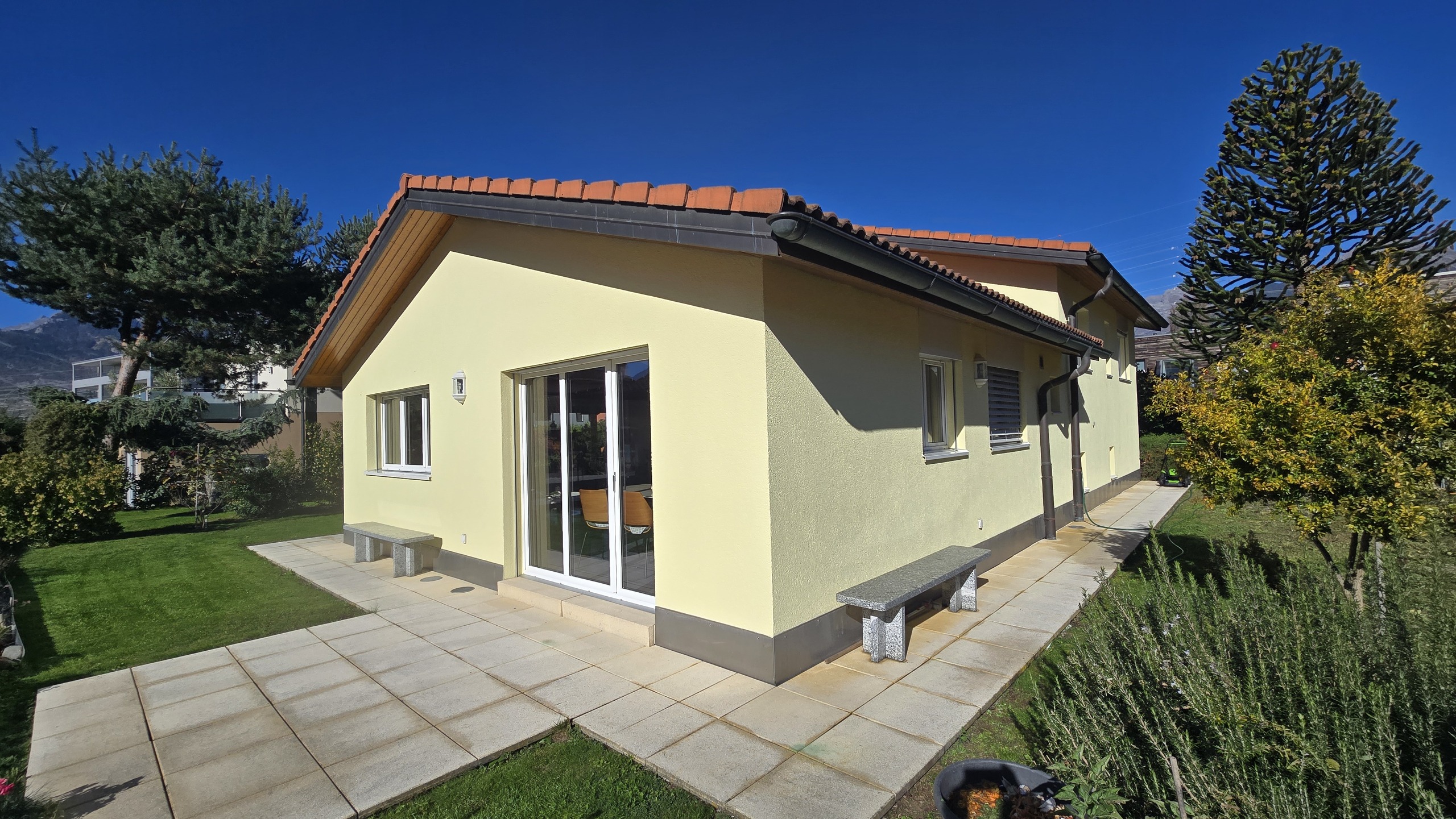 Firstview