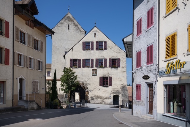 Photo 13