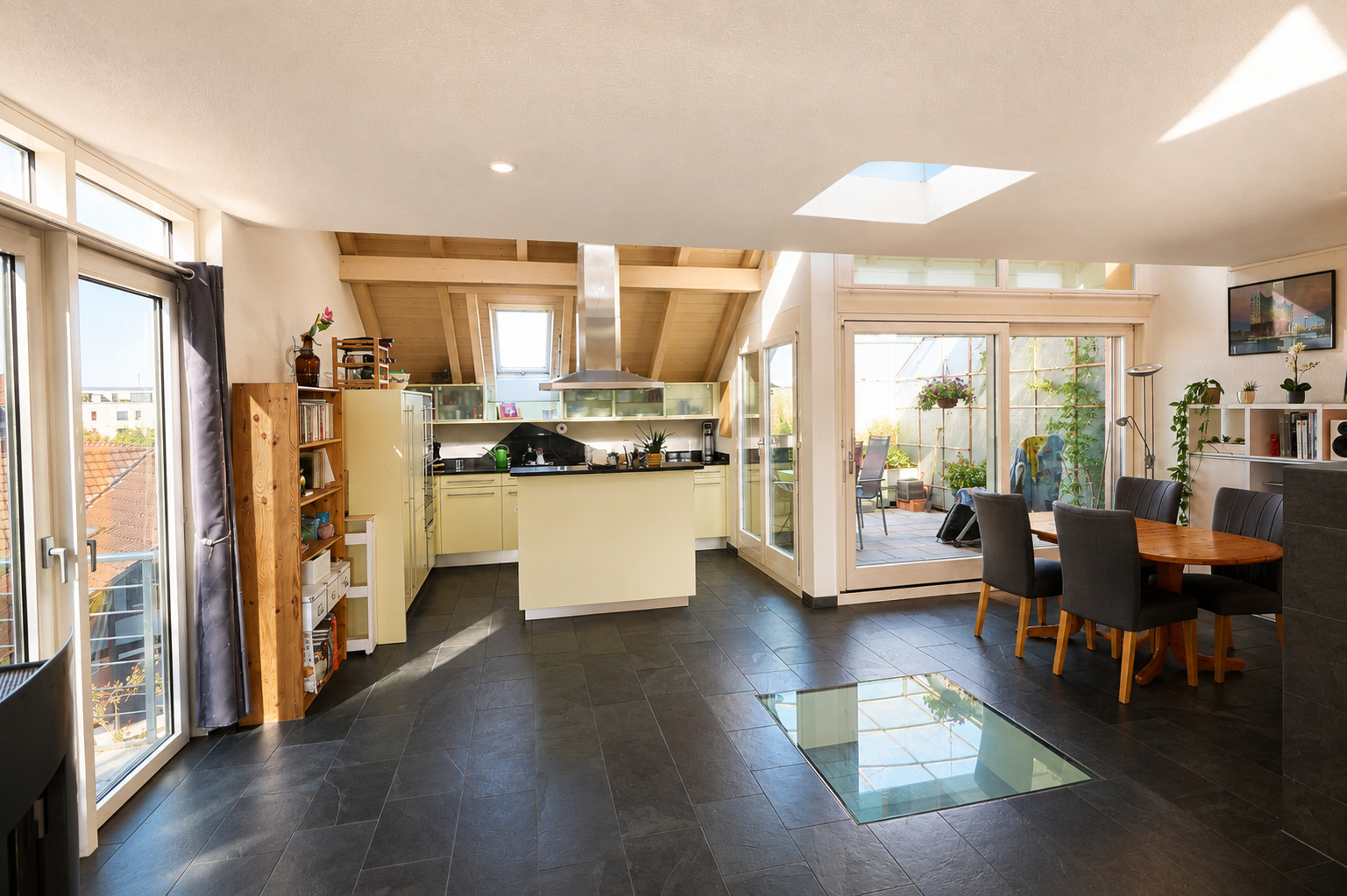 Interior view 1