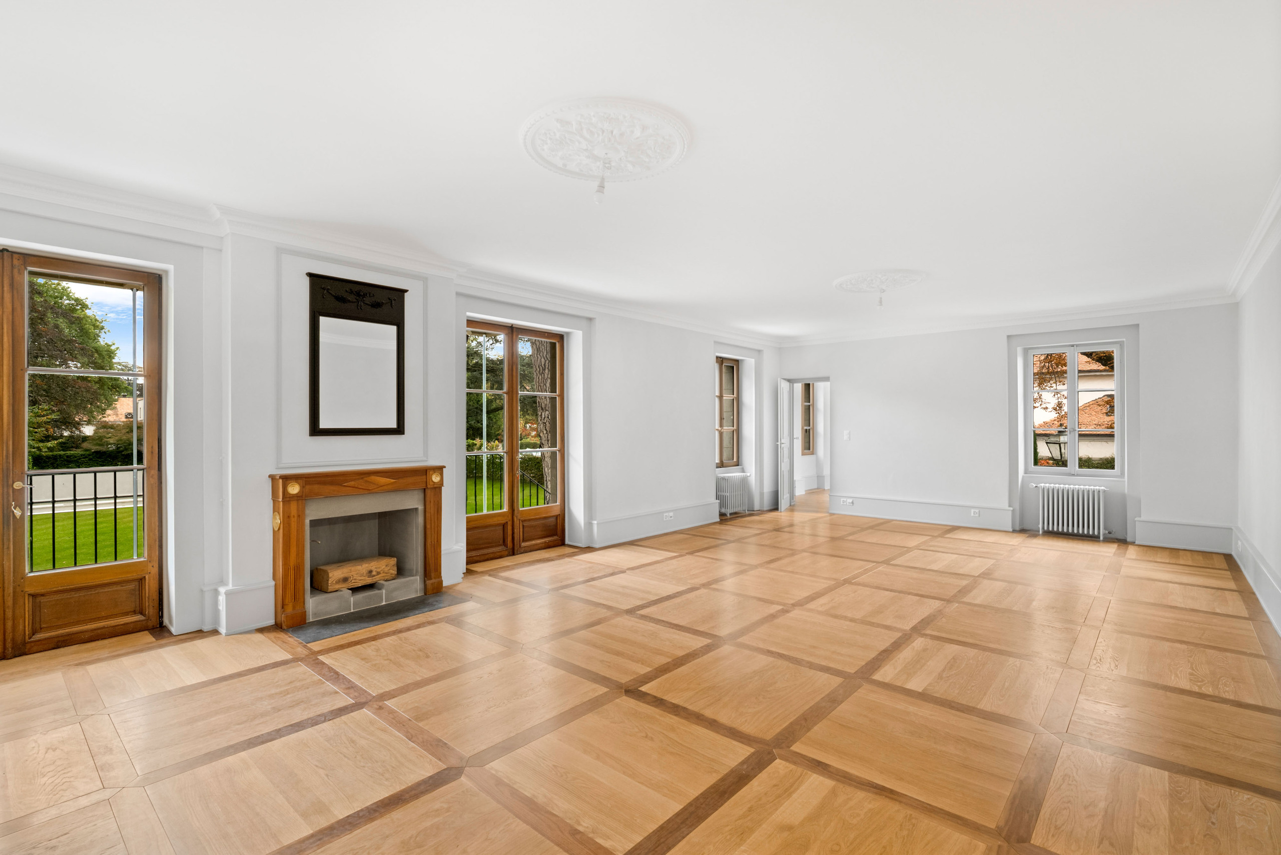 Interior view 3