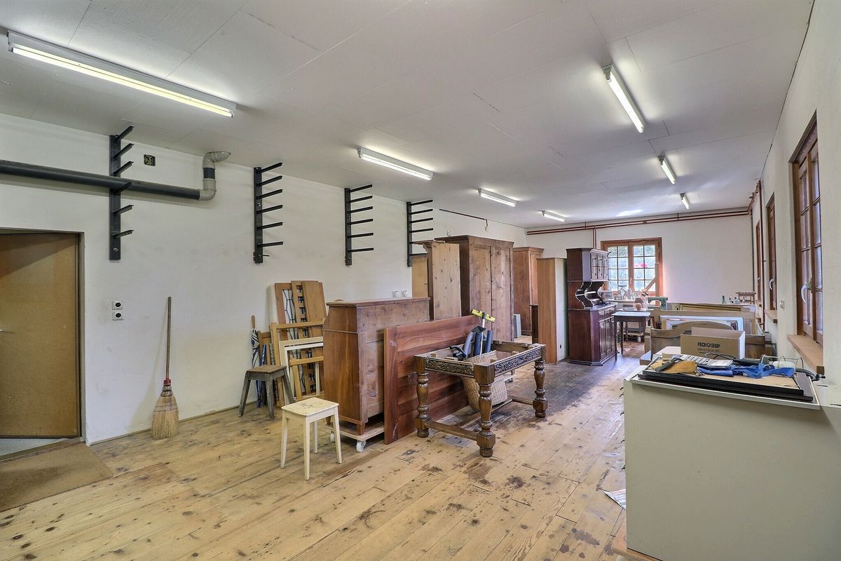 Photo 6