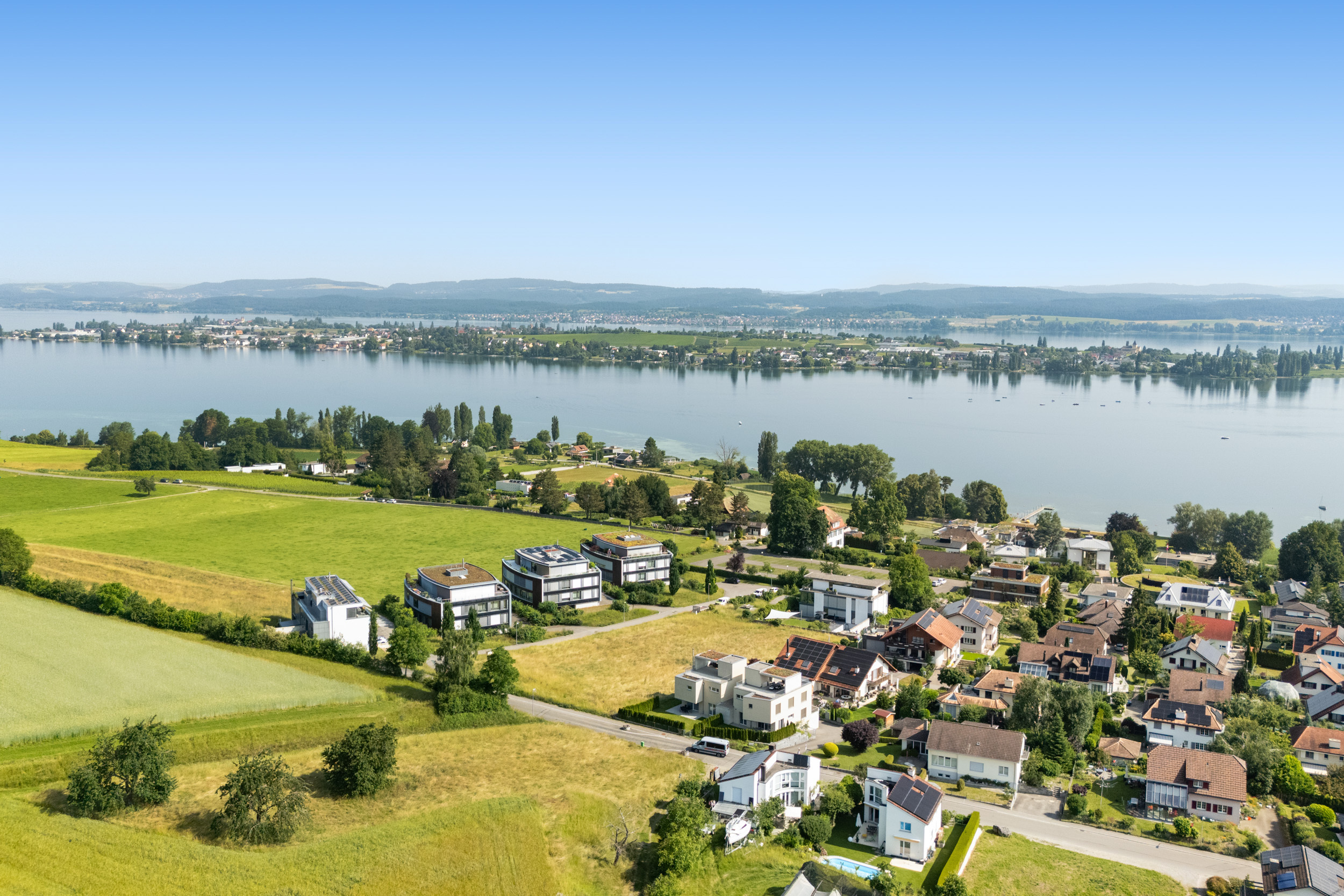 Top Lage in Seenähe. Top Lage in Seenähe.