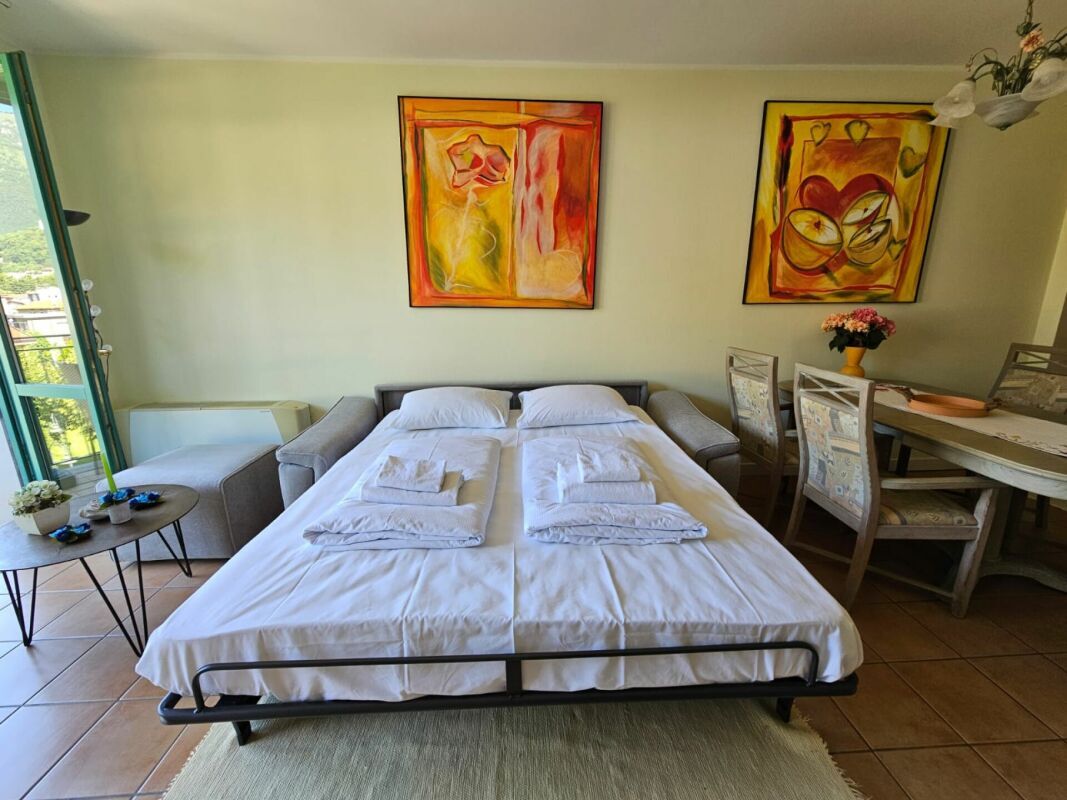 Klappbett im Wohnbereich