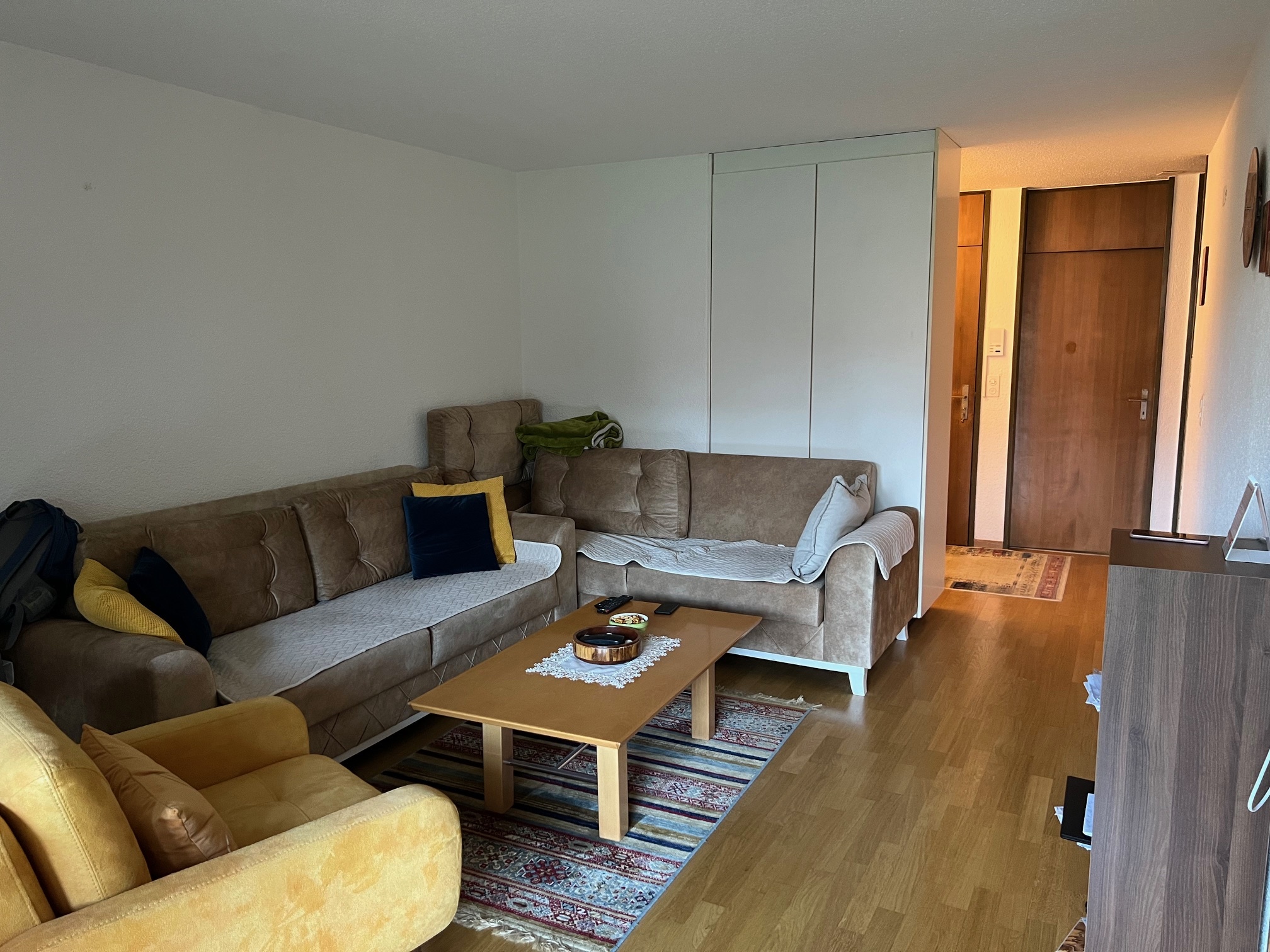 Grosszügiges Wohnzimmer