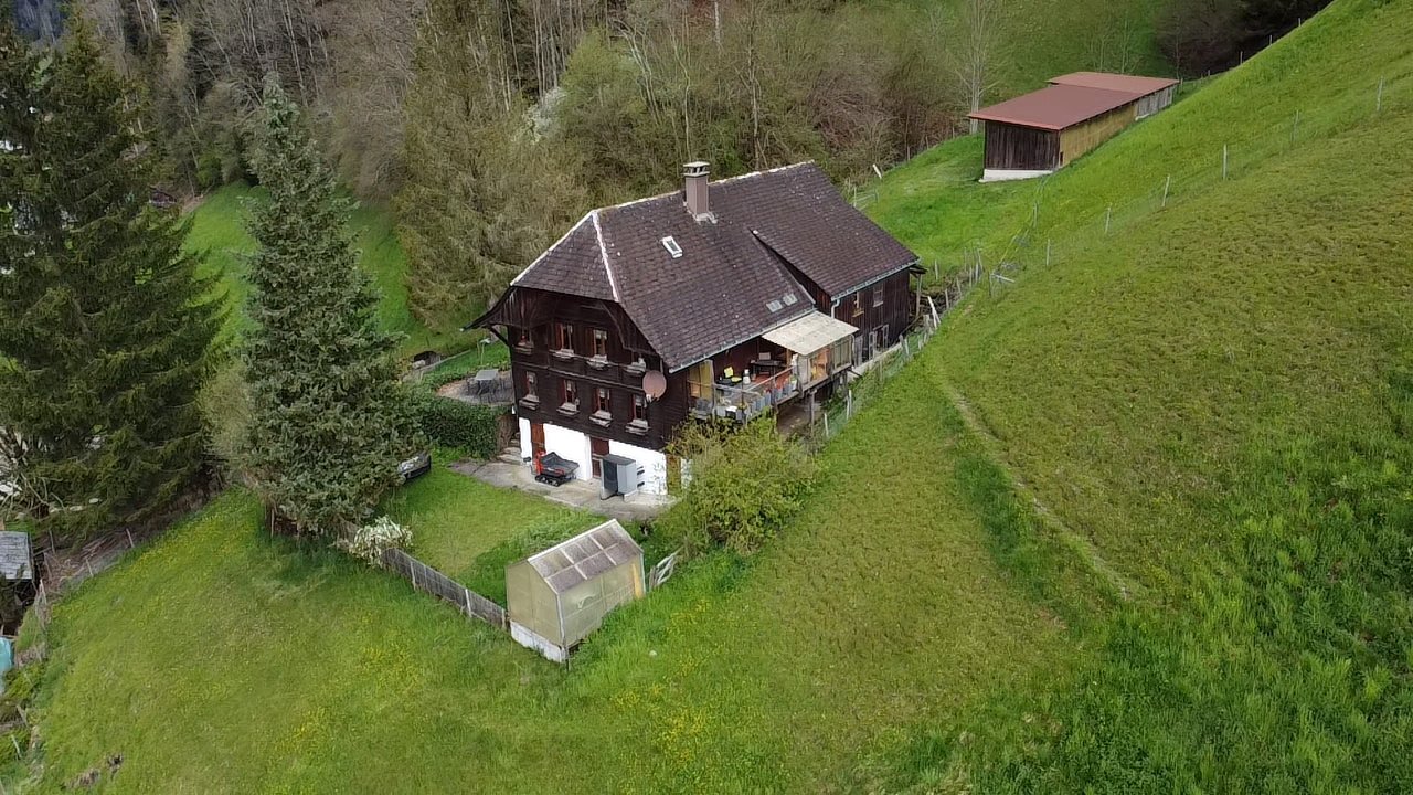 Photo 9