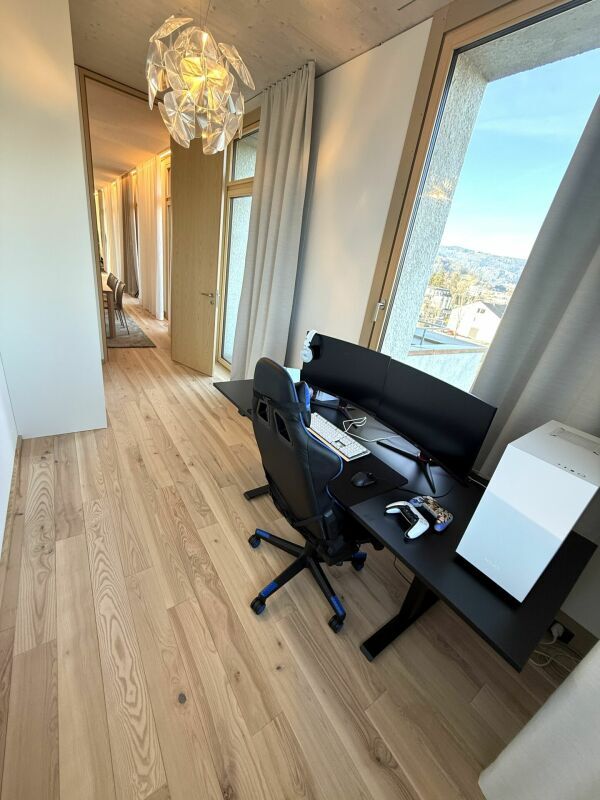 Photo 9