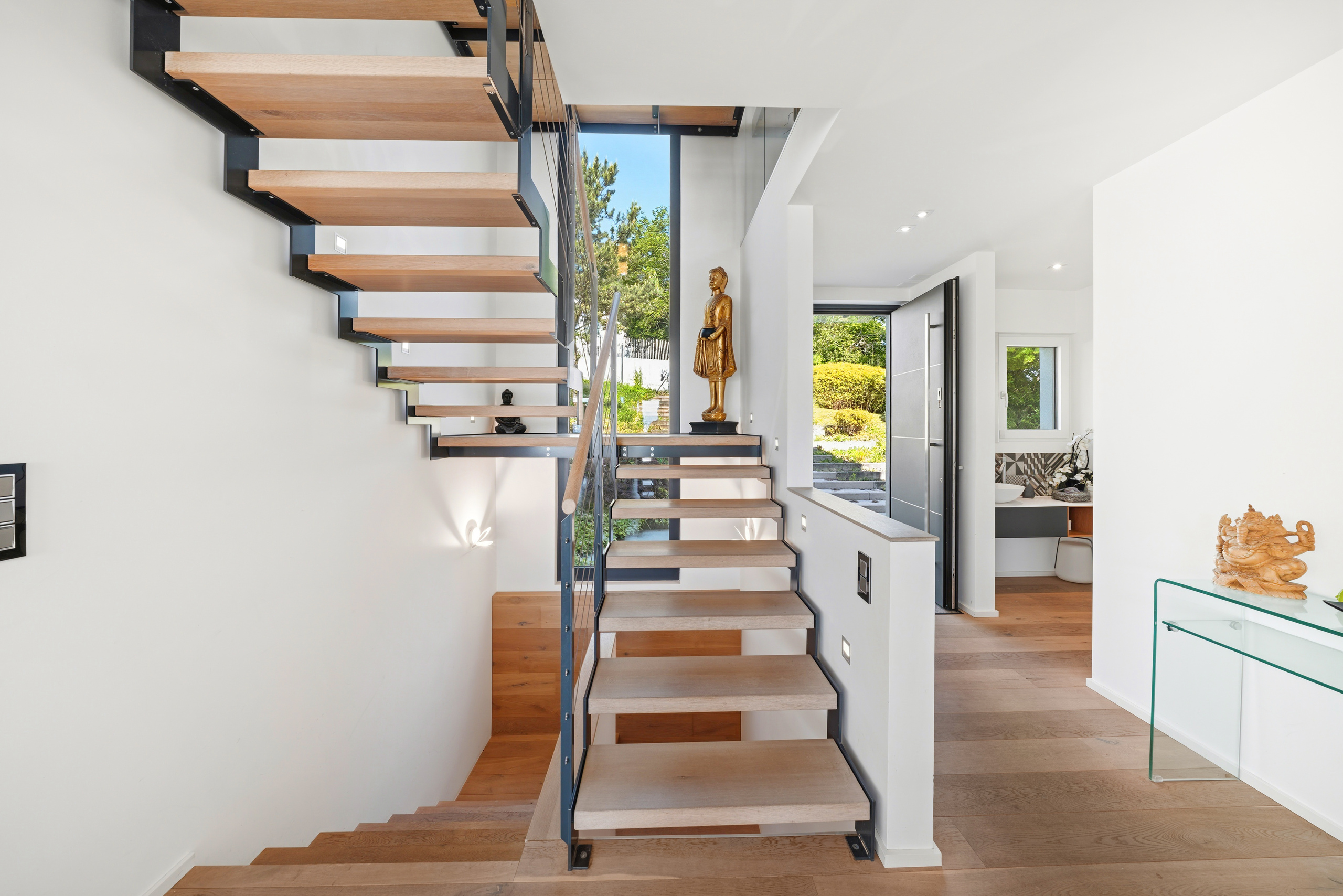 Interior view 1