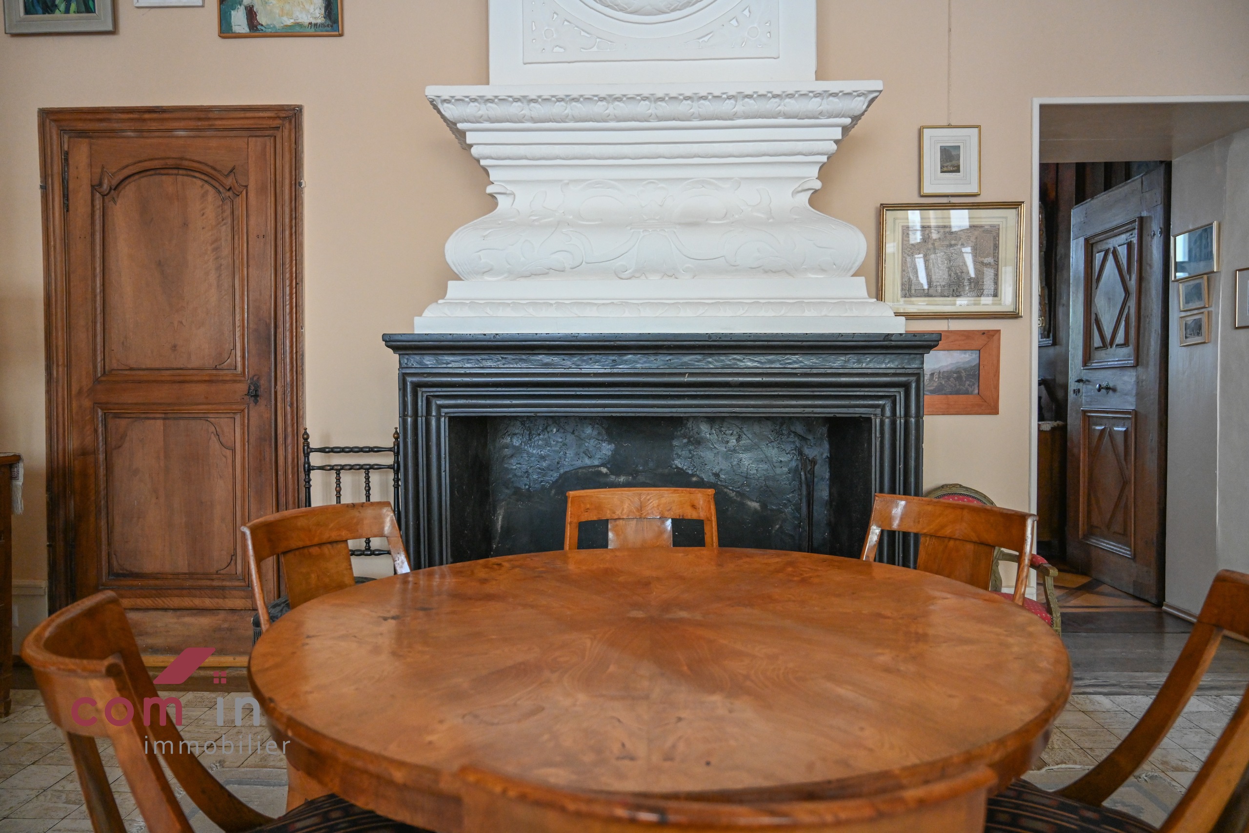 magnifique cheminée classée