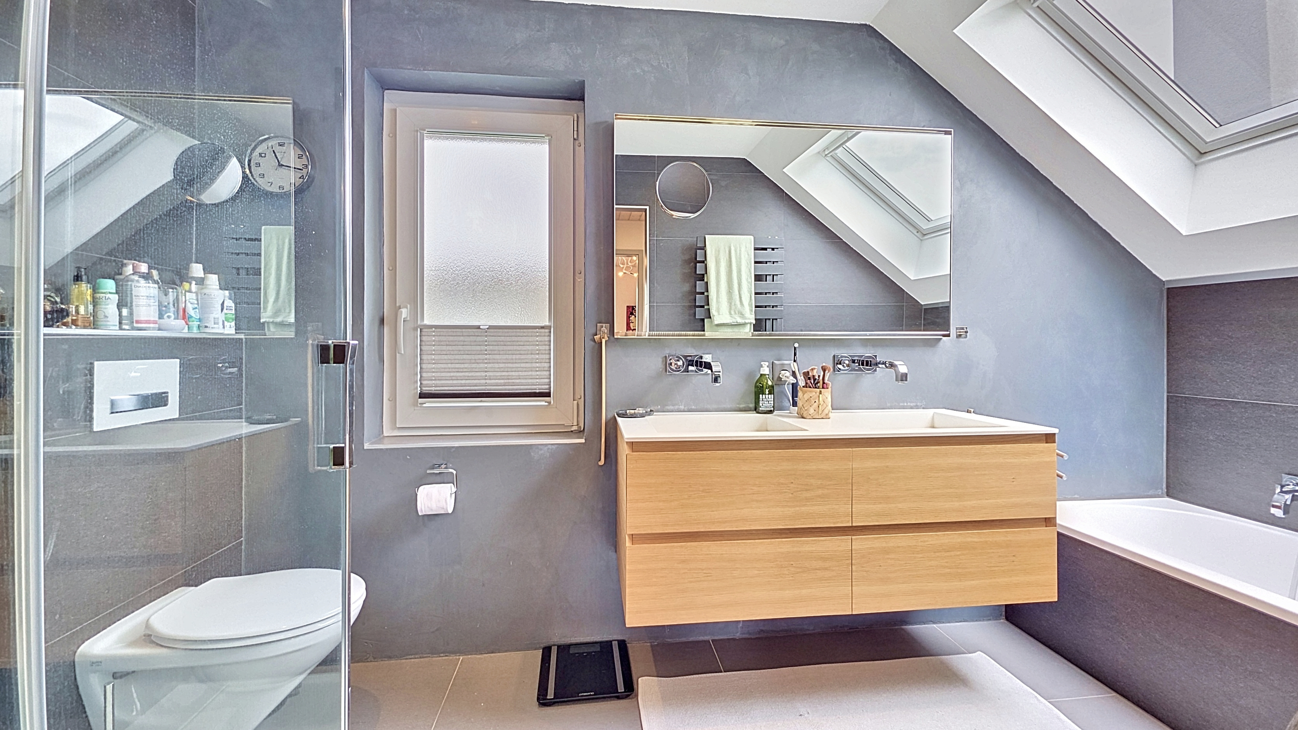 Salle de bain 2 - 1er étage