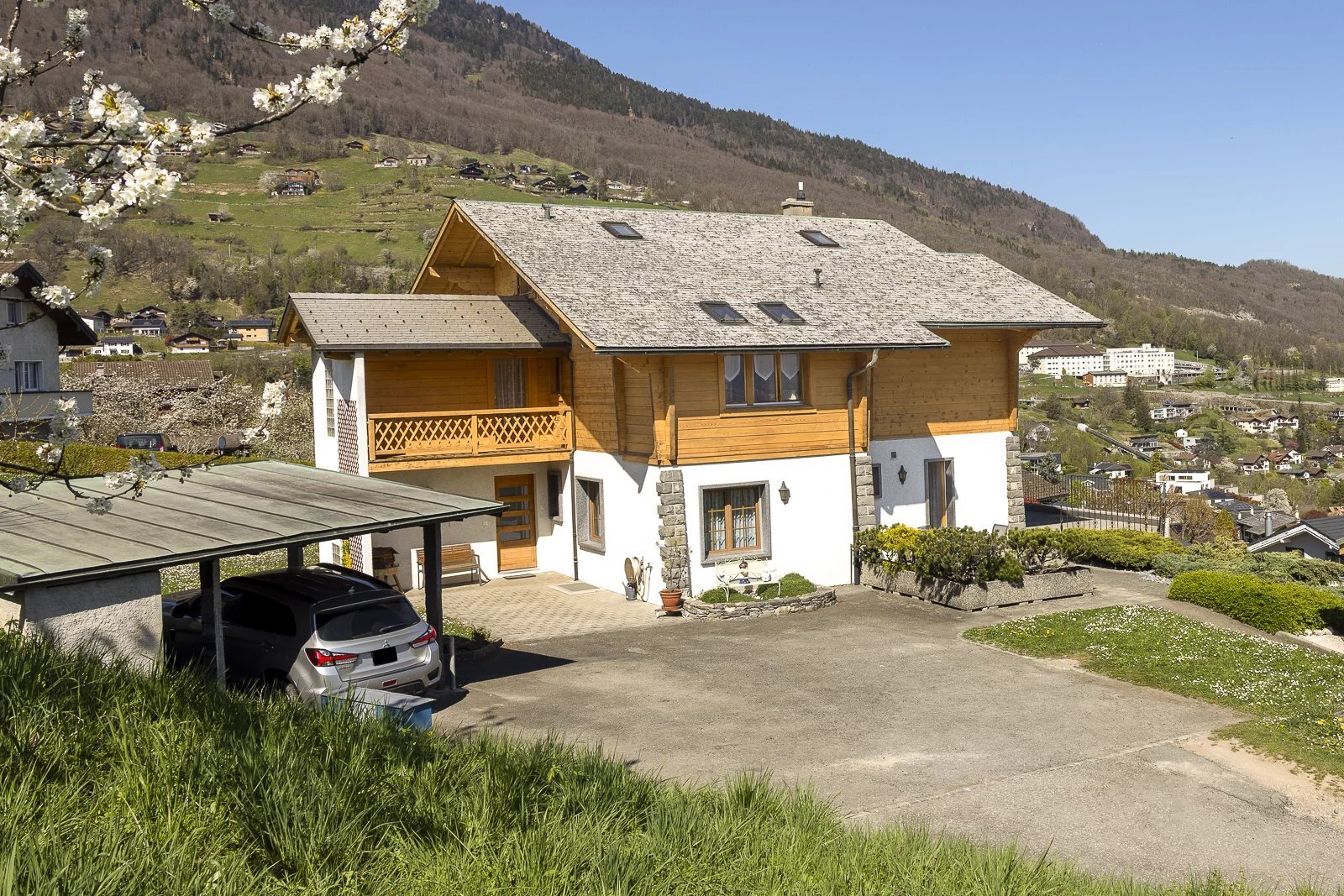 Photo 13
