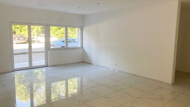3.5 Zi Wohnung im EG, heller Wohnbereich