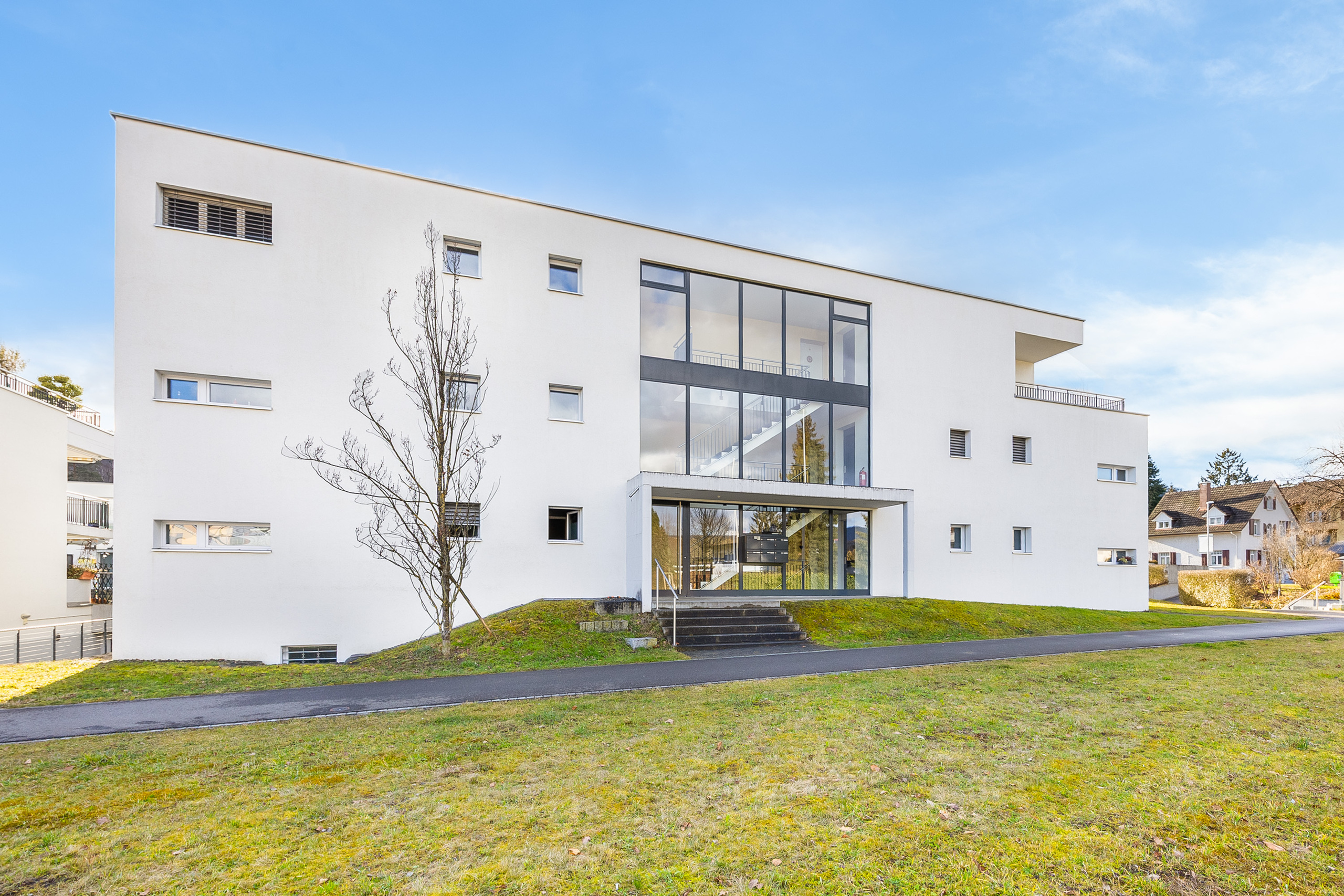 [!form_picture_exterior_big!] 2