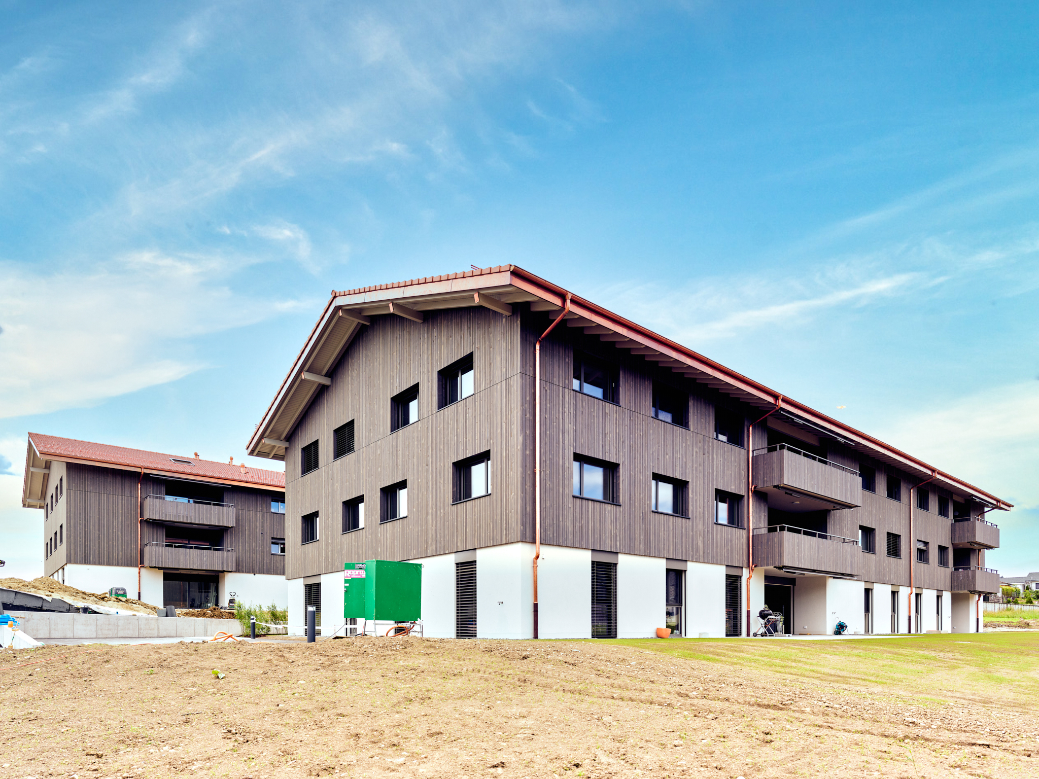 Exterior view 2