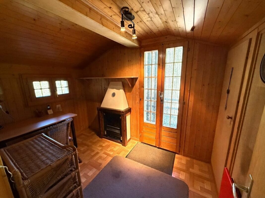 Photo 11