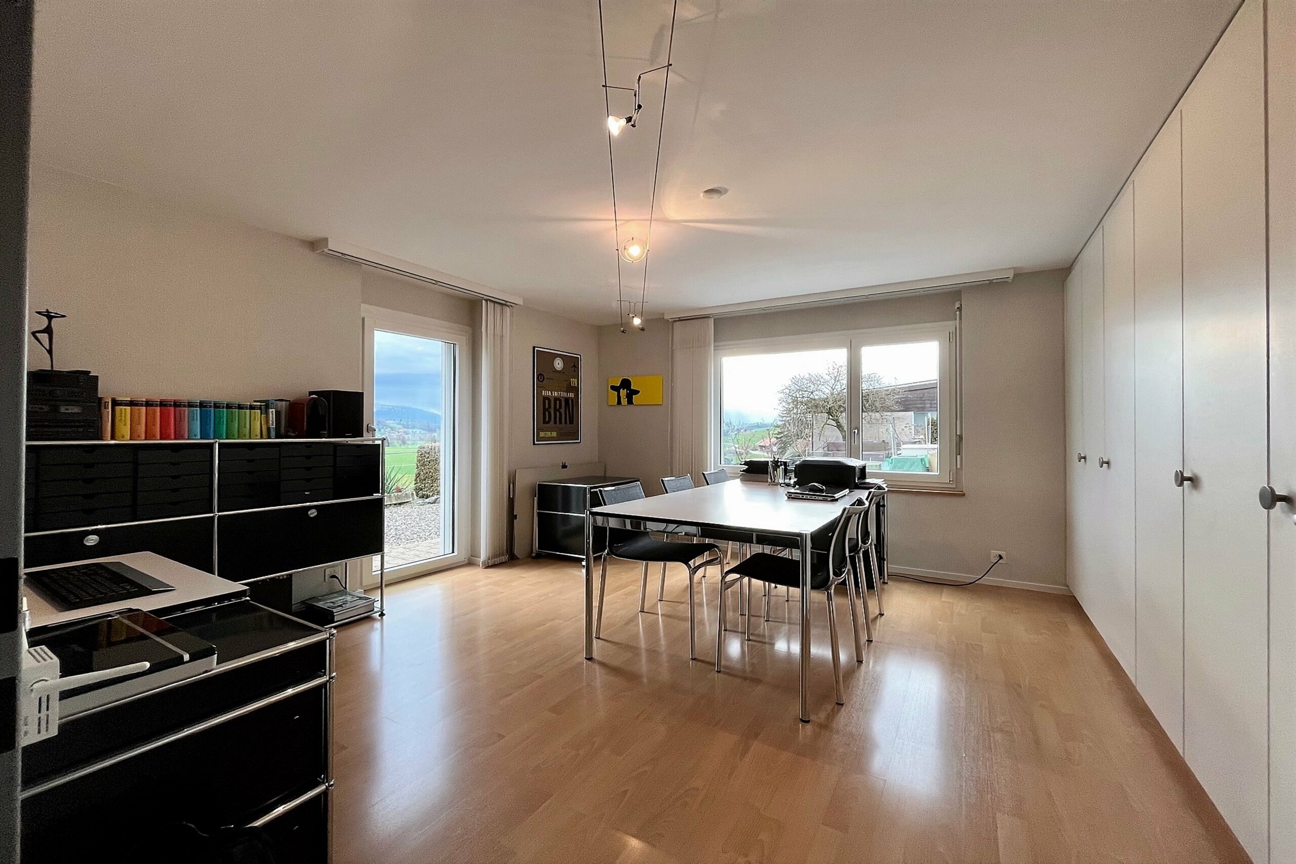 Interior view 5
