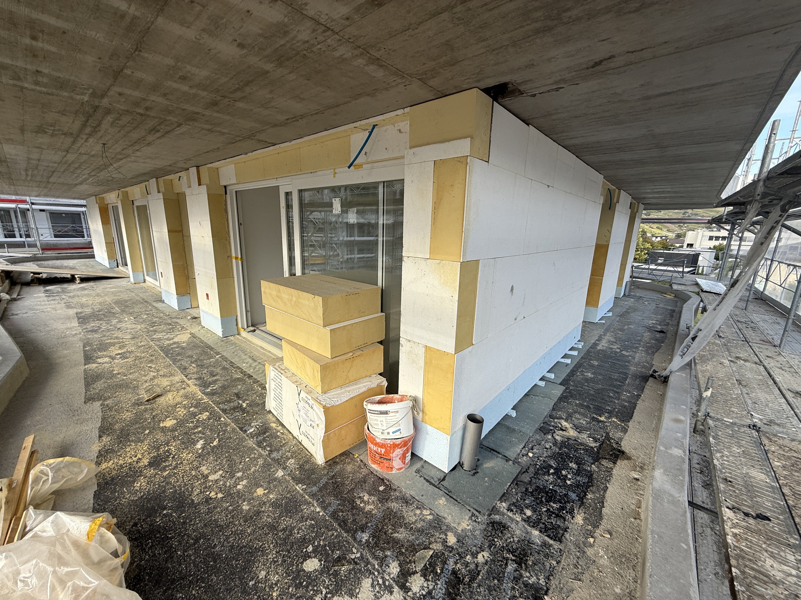 Exterior view 4