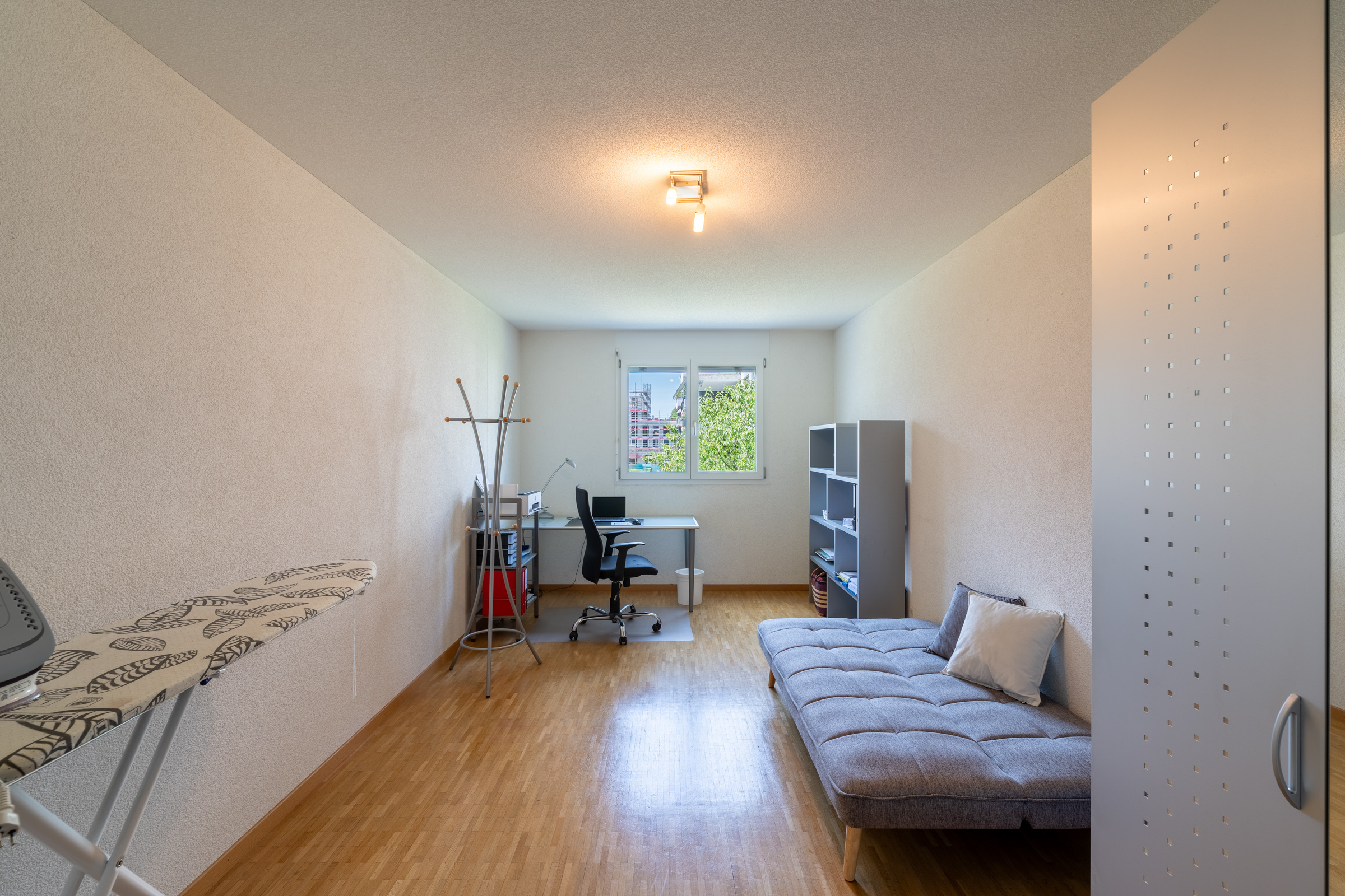 Interior view 6