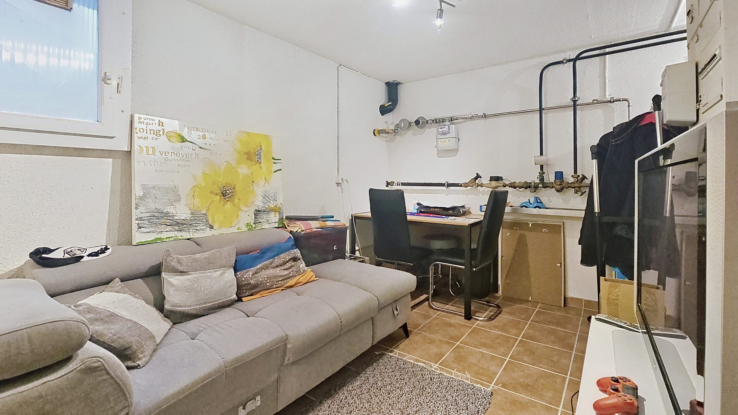 Disponible chauffé - sous-sol Disponible chauffé - sous-sol