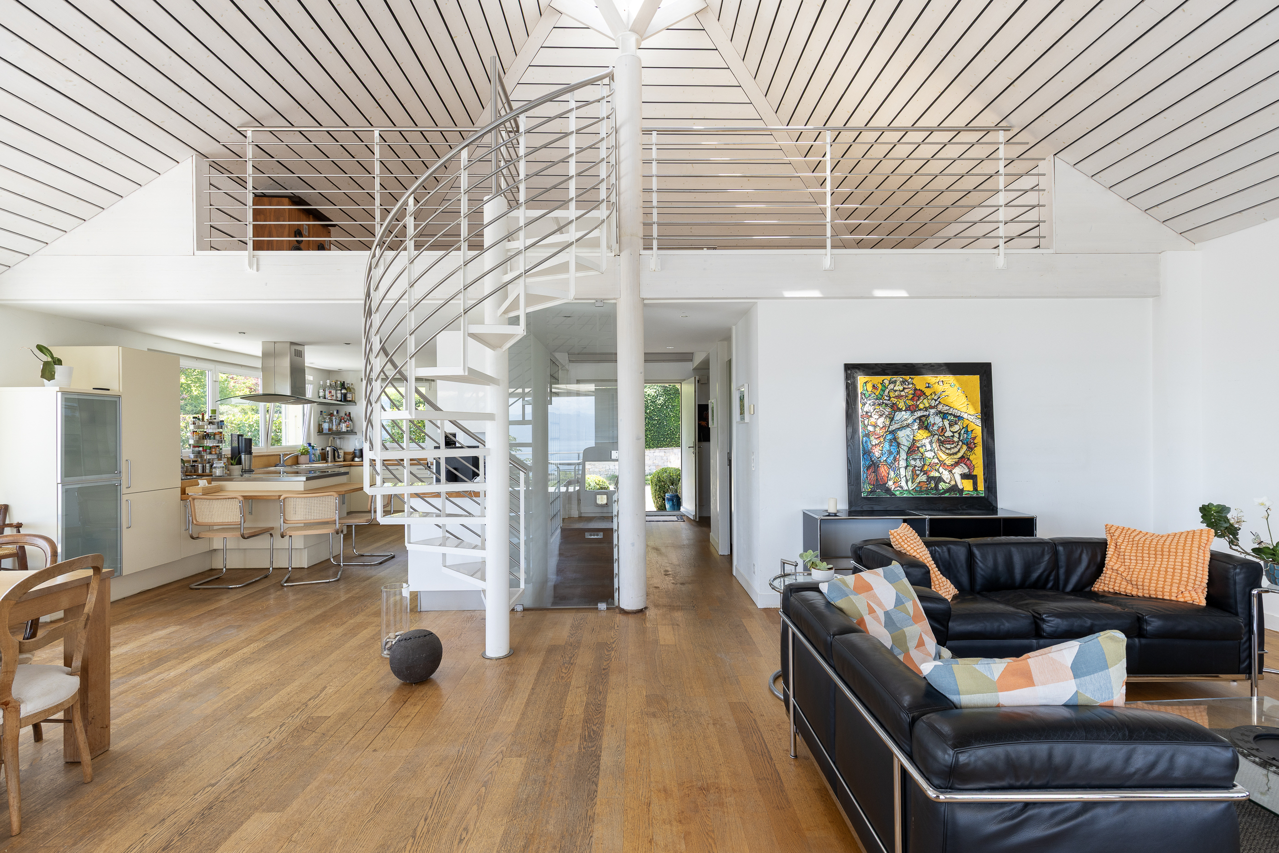 Interior view 1
