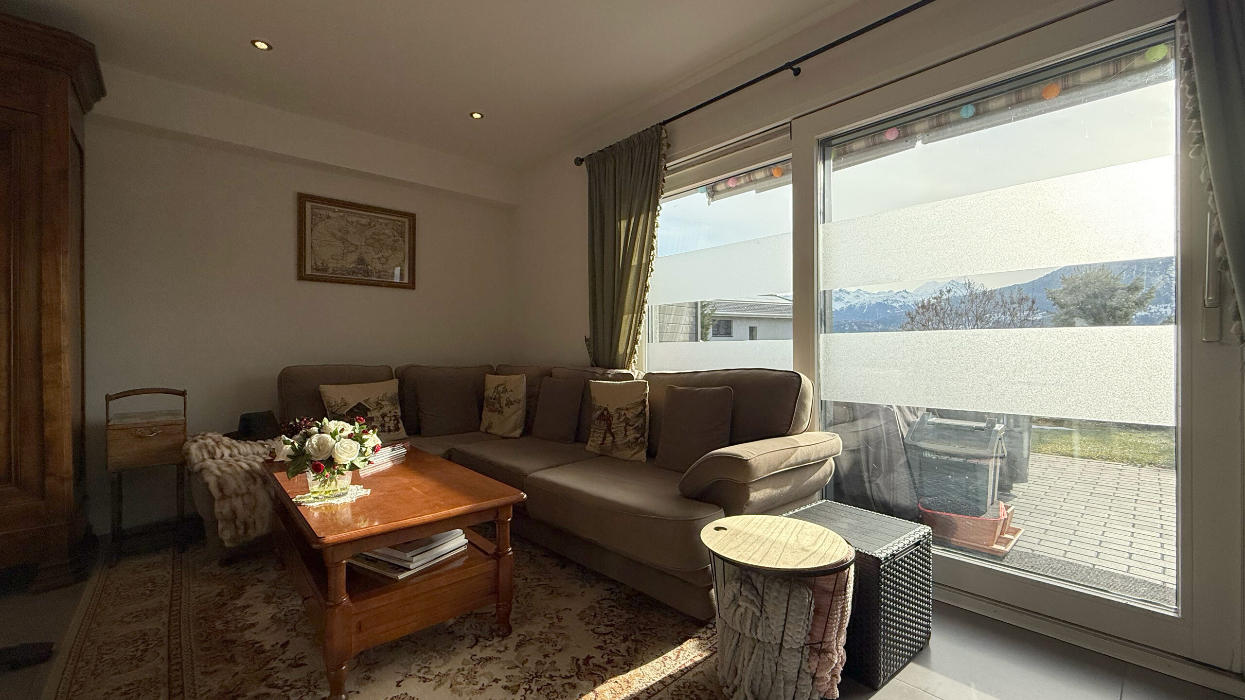 Apartment - Living room