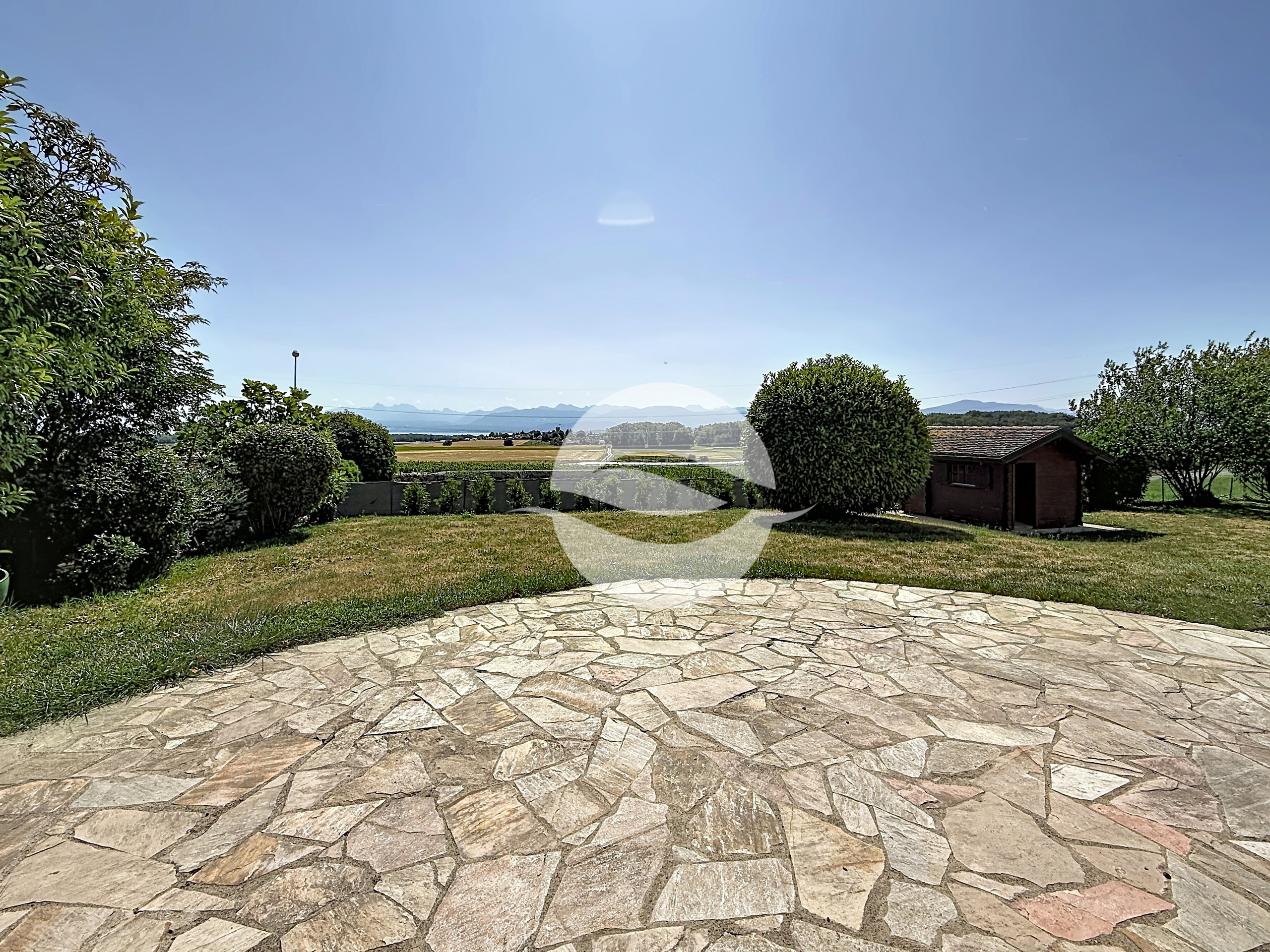 Terrasse avec vue dégagée Terrasse avec vue dégagée