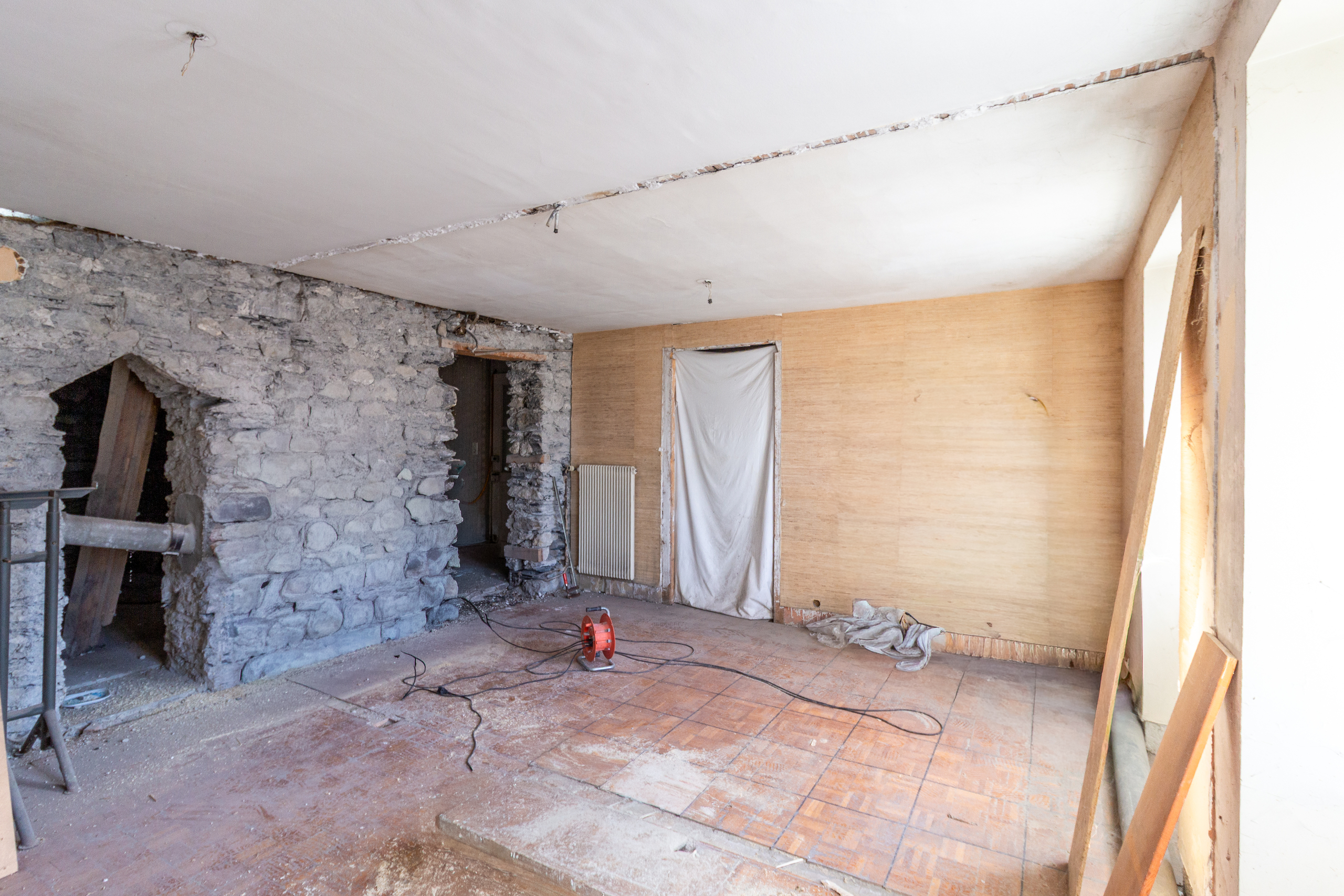 Interior view 11