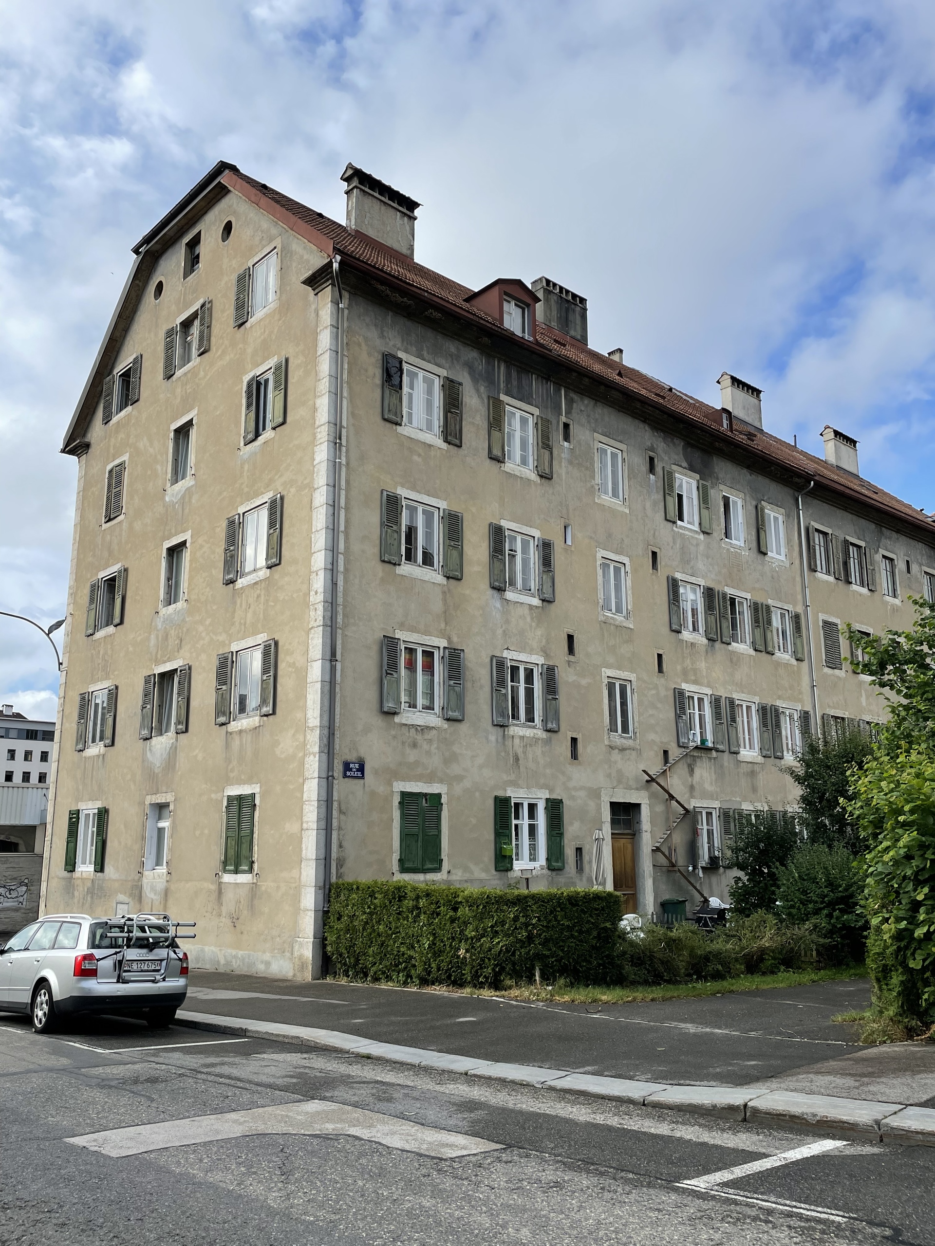 Photo 3